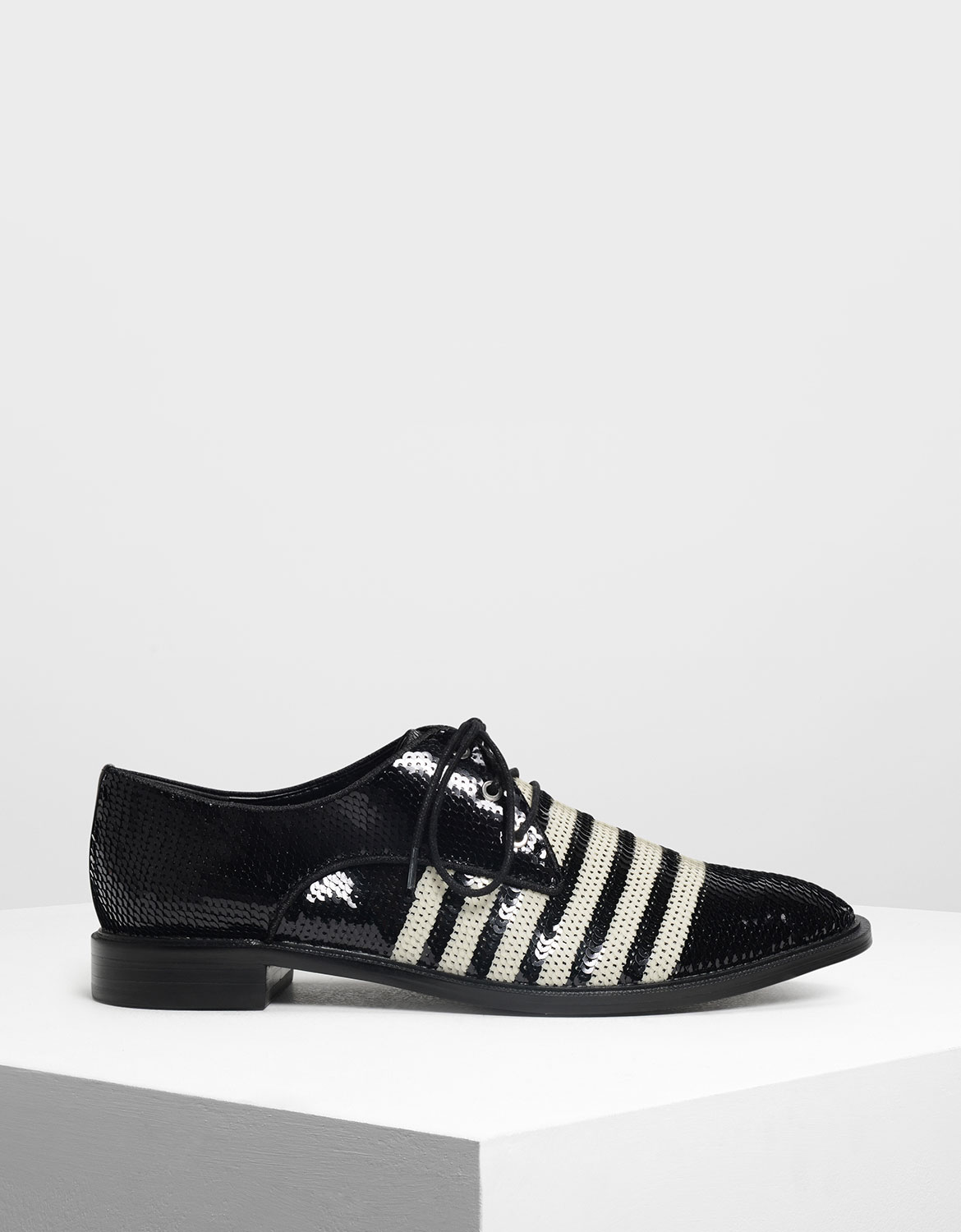 Sequin Derby Shoes, Black textured