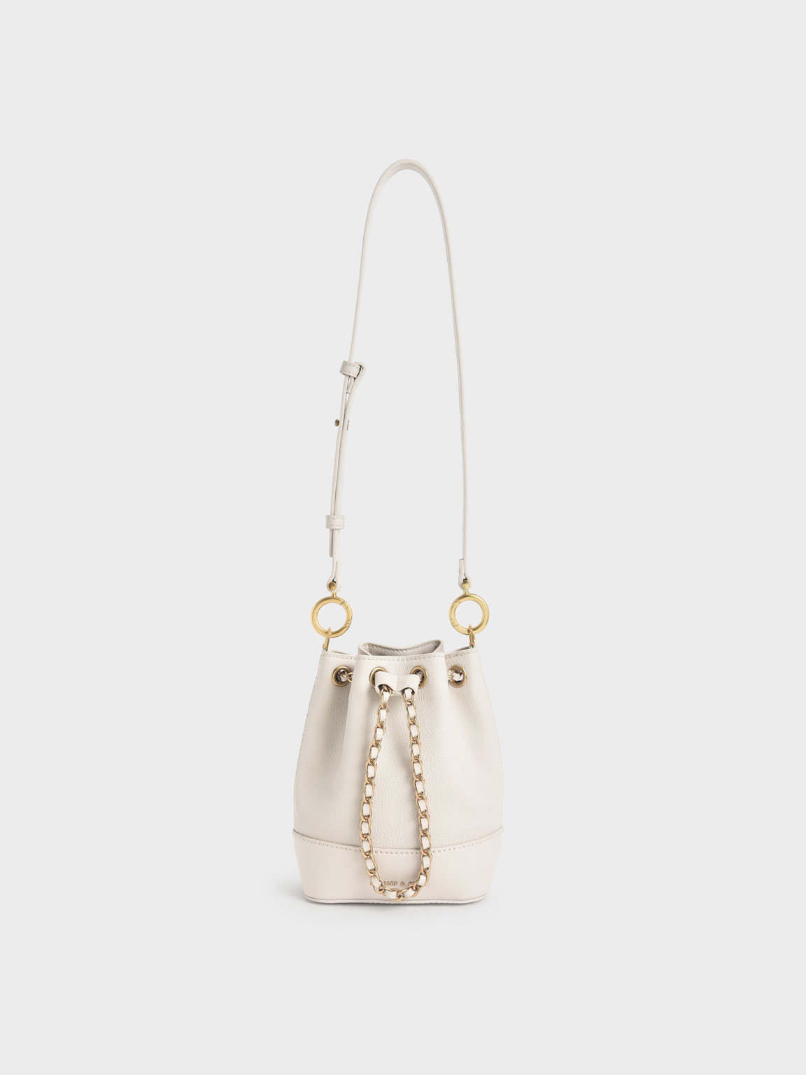 Chunky Chain Bucket Bag, Ivory