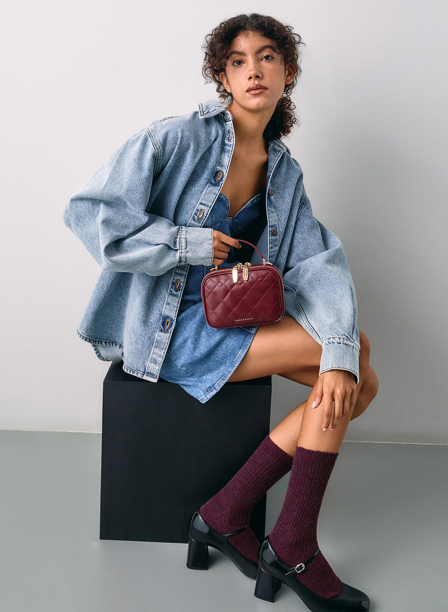 Duo Quilted Vanity Bag, Burgundy, hi-res