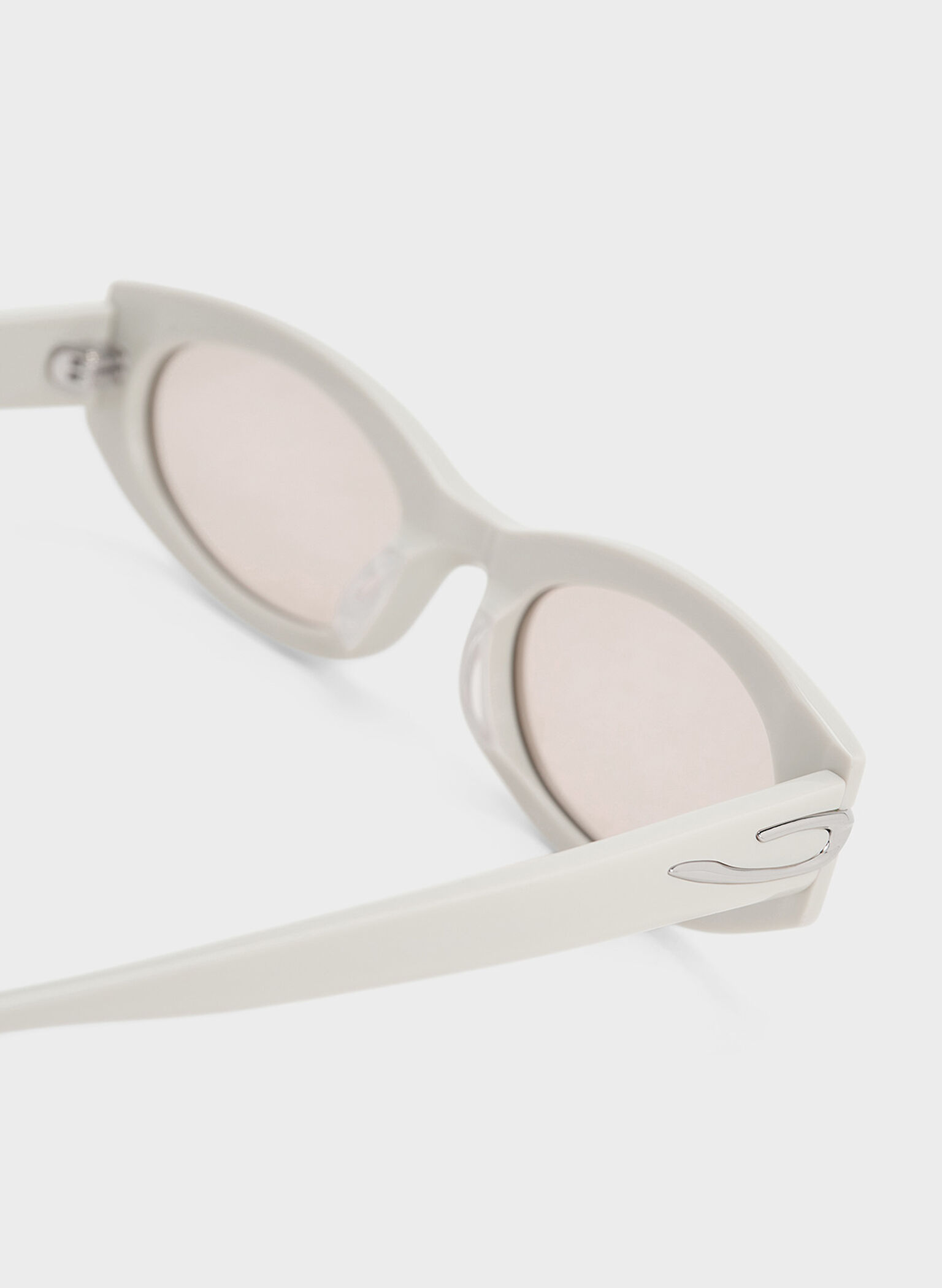 Edie Oval Sunglasses, Chalk, hi-res