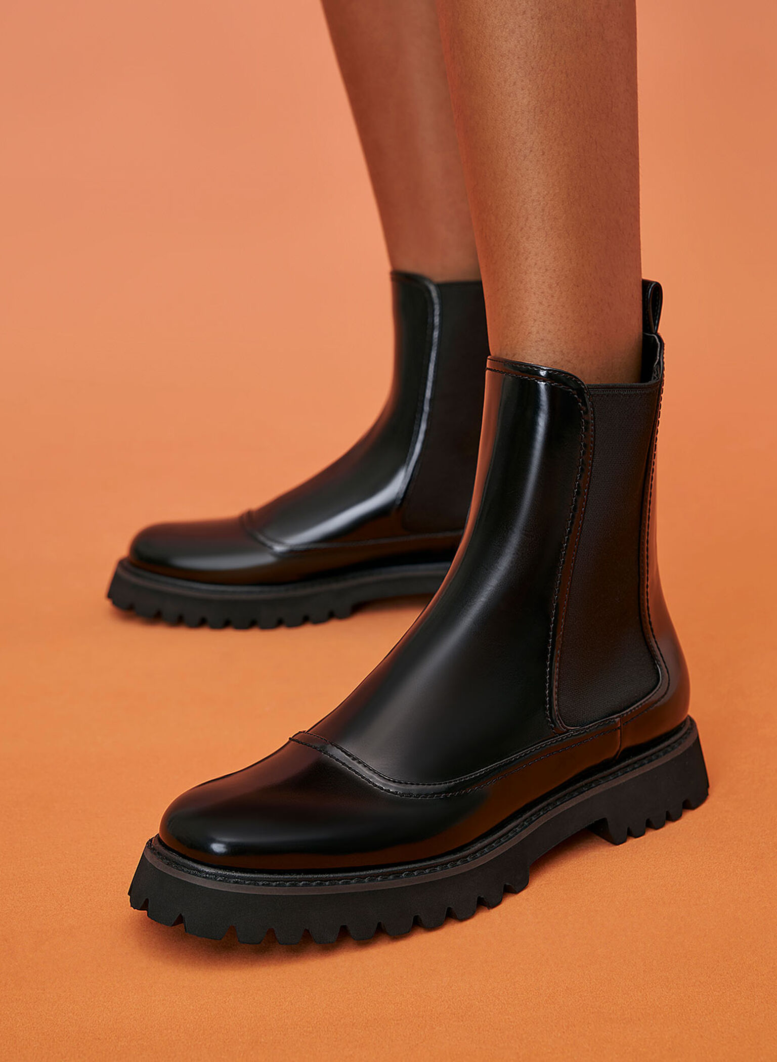 Ridged-Sole Chelsea Boots, Black, hi-res