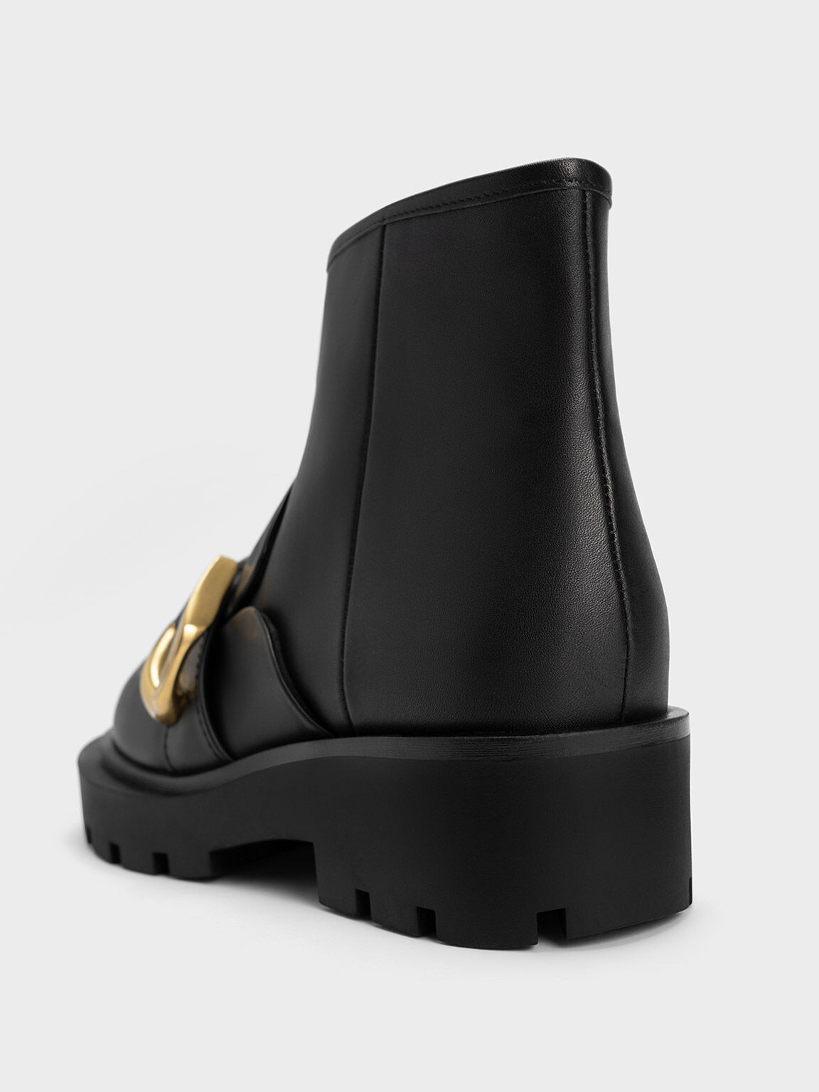 Black ceinture leather ankle boots 2025