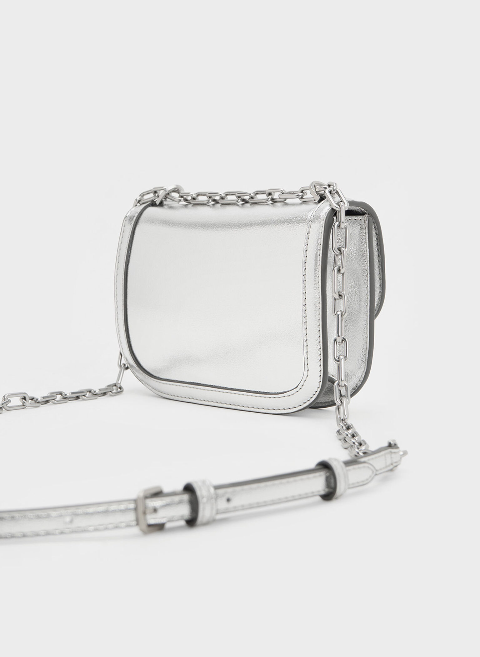 Charlot Metallic Chain Strap Bag, Silver, hi-res