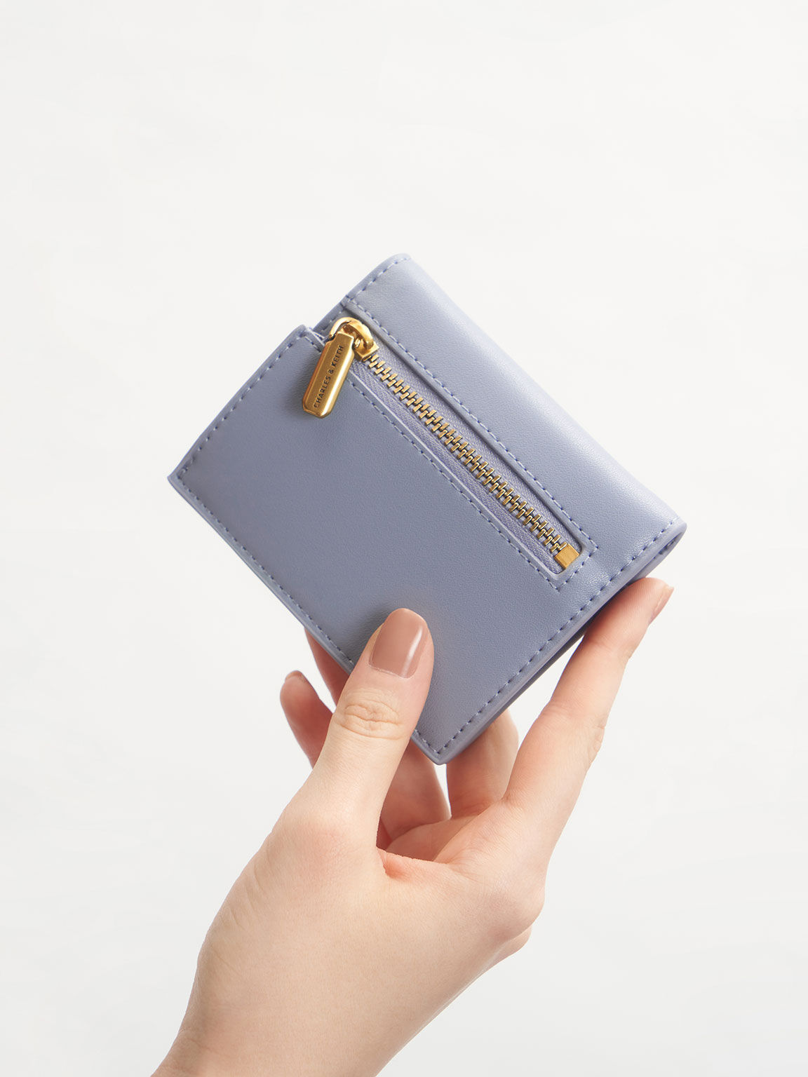 Little wallets for women clearance
