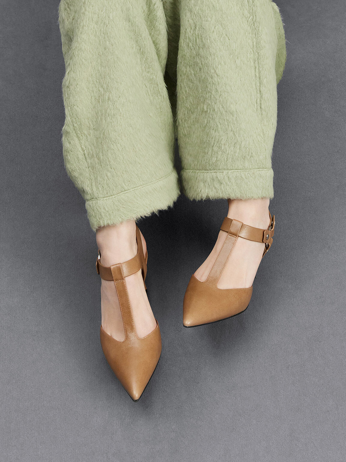 Ellis lola clarks top