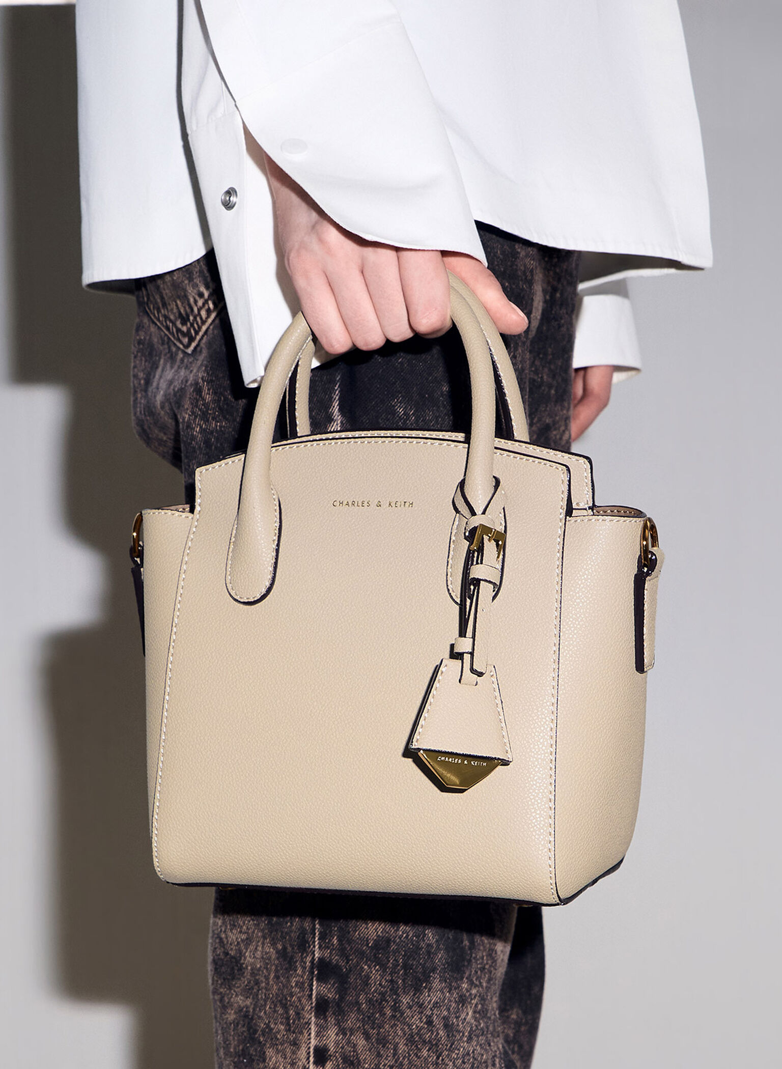 Trapeze Tote Bag, Ivory, hi-res