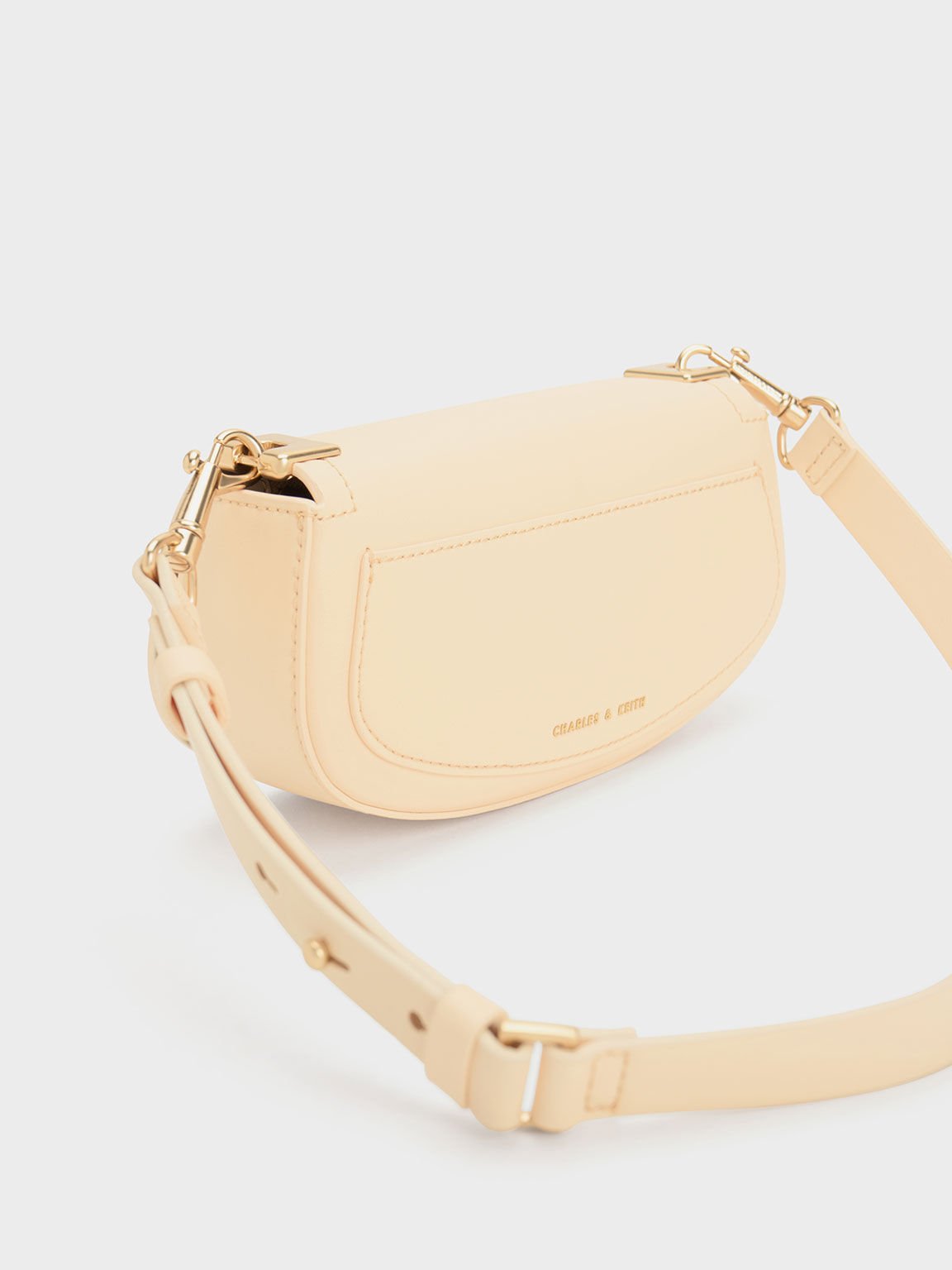 Michael michael kors mk turnlock chain fanny pack best sale