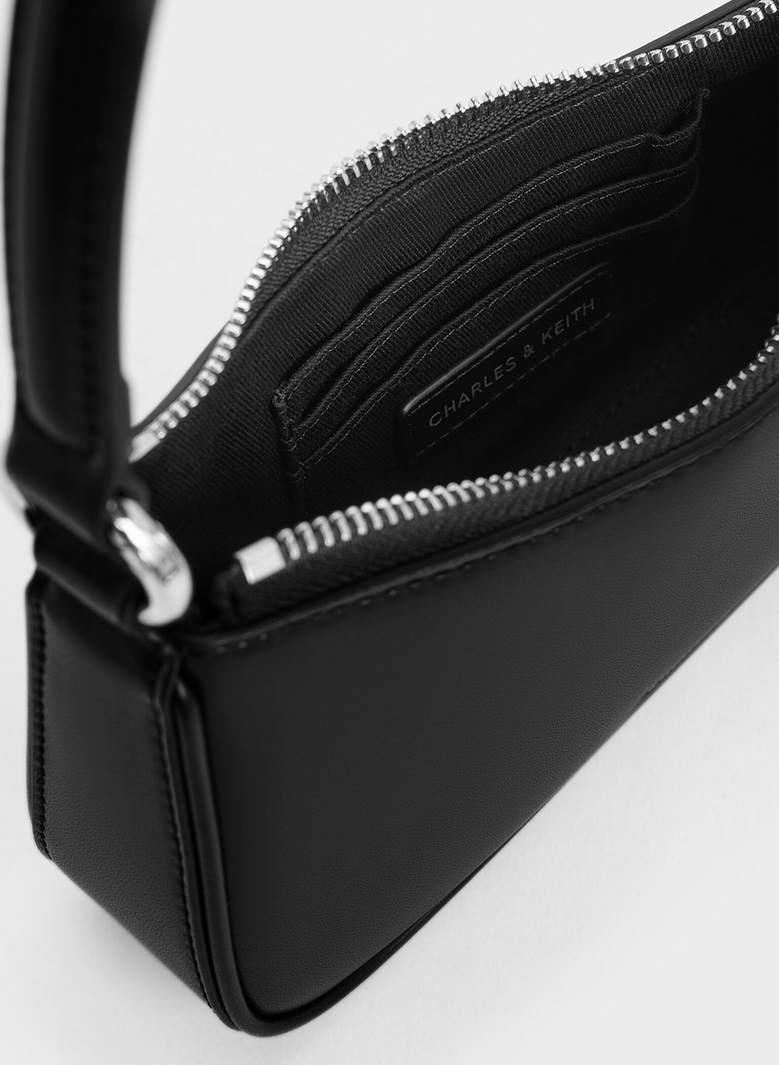 Elspeth Curved Shoulder Bag, Noir, hi-res