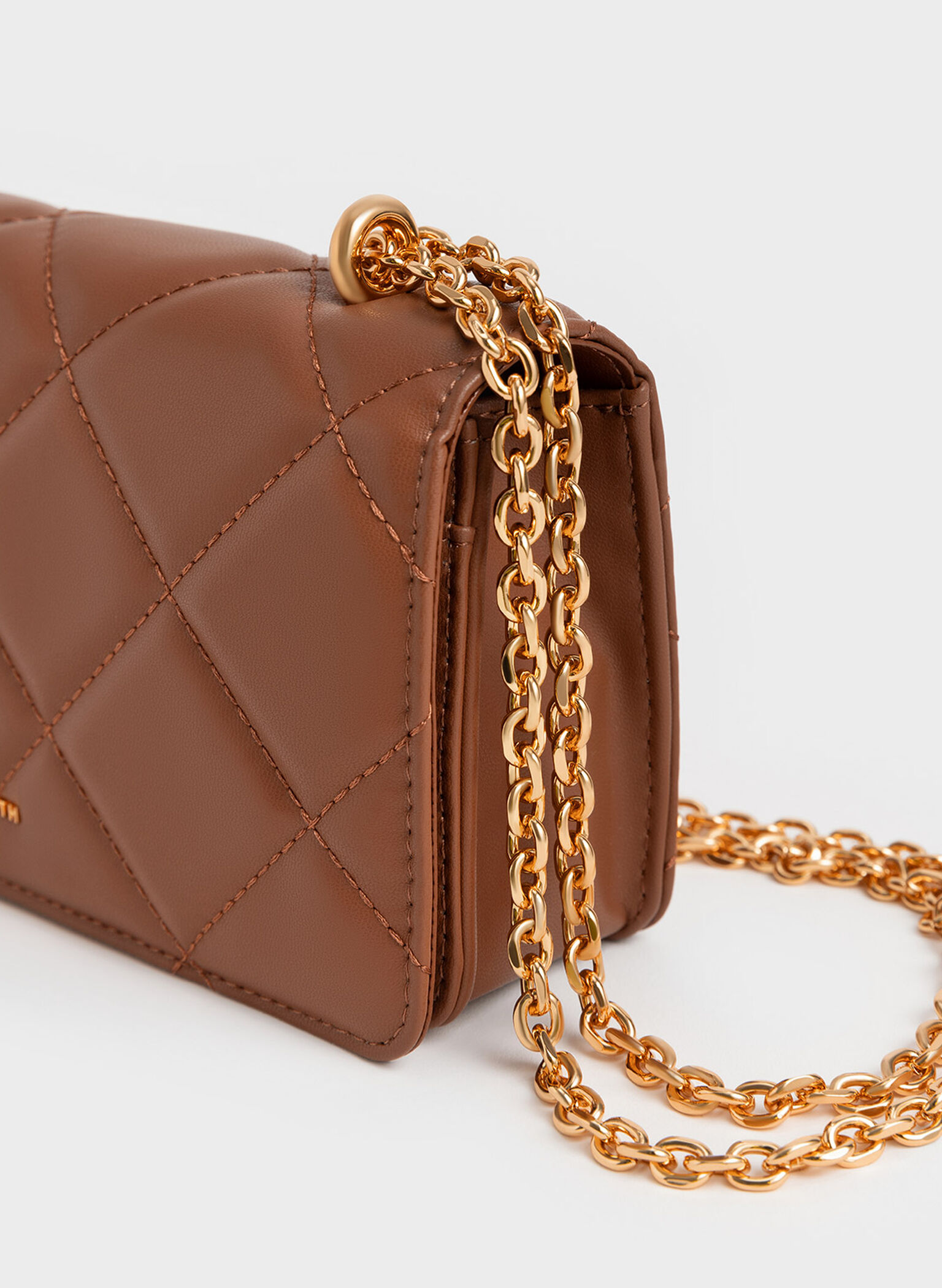 Paffuto Chain Handle Quilted Long Wallet, Chocolate, hi-res