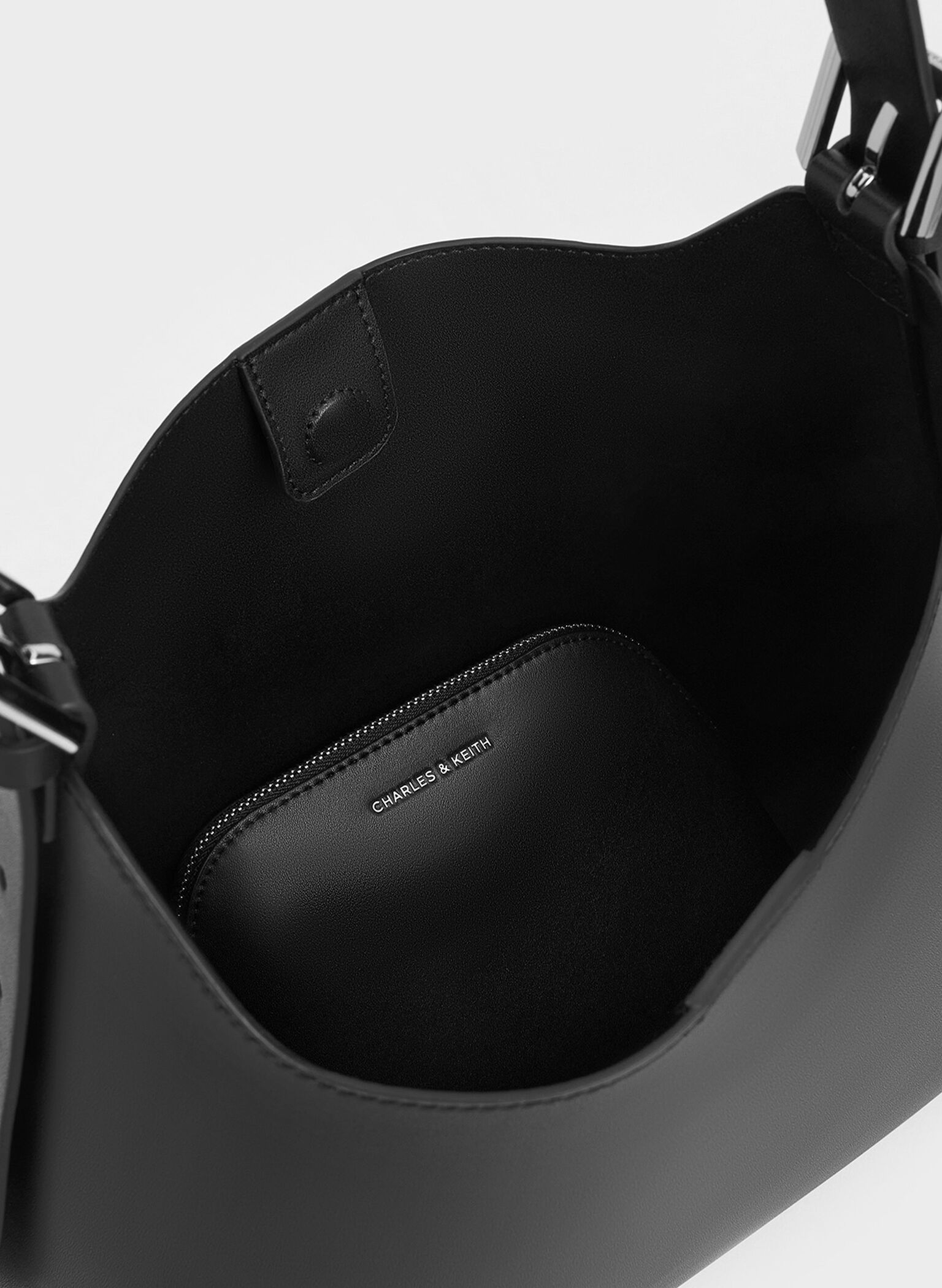 Hertha Trapeze Slouchy Hobo Bag, Noir, hi-res
