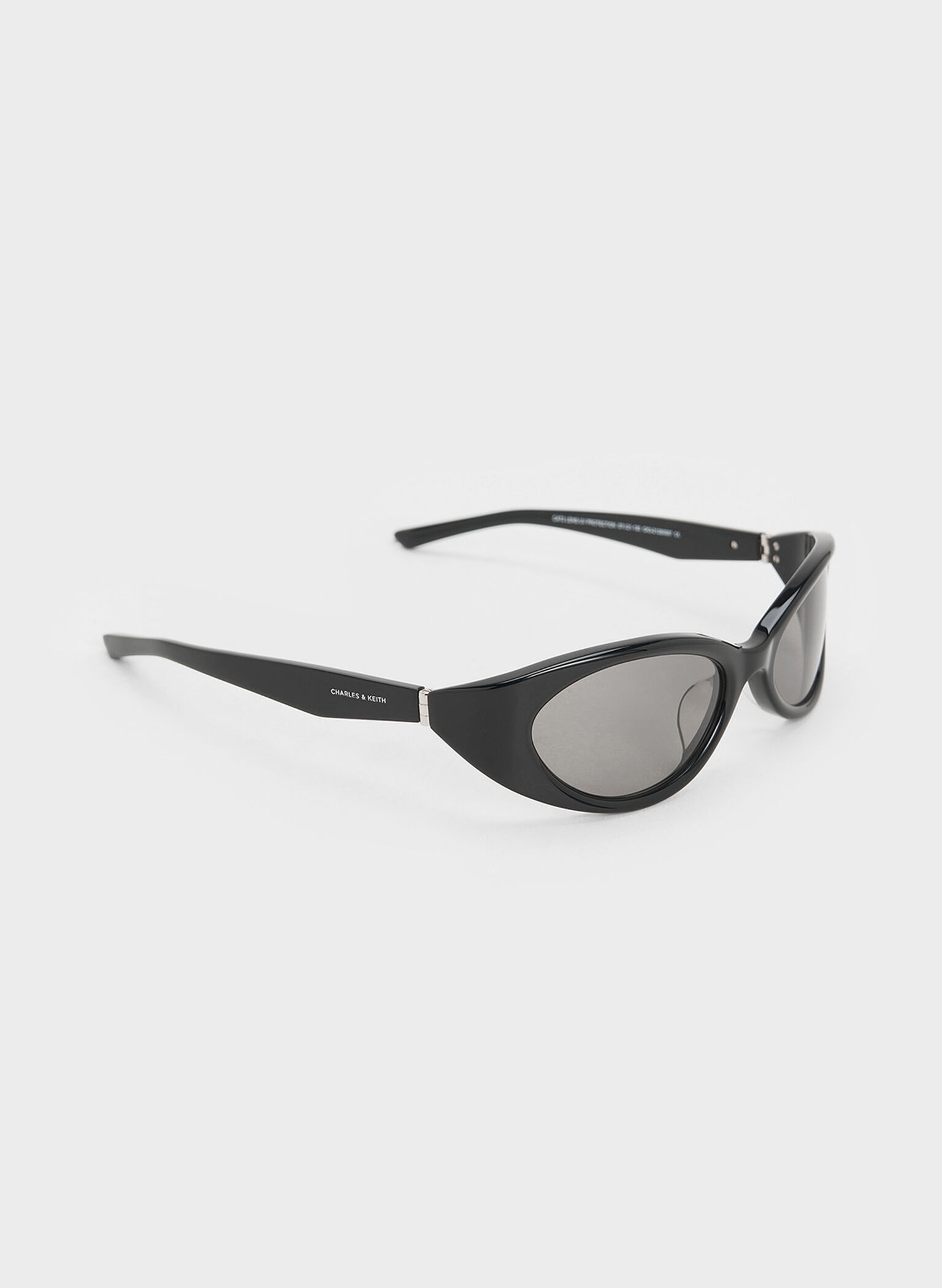 Eden Oval Sports Sunglasses, Black, hi-res