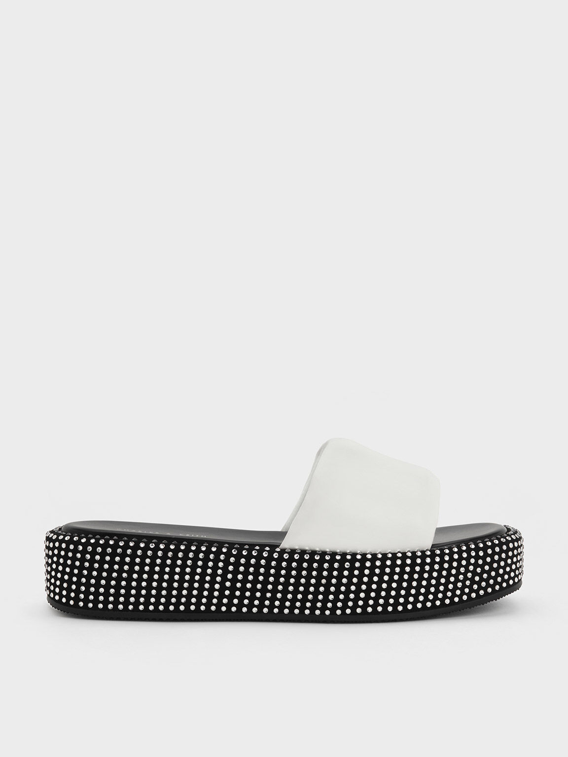 Black and white sandals uk new arrivals