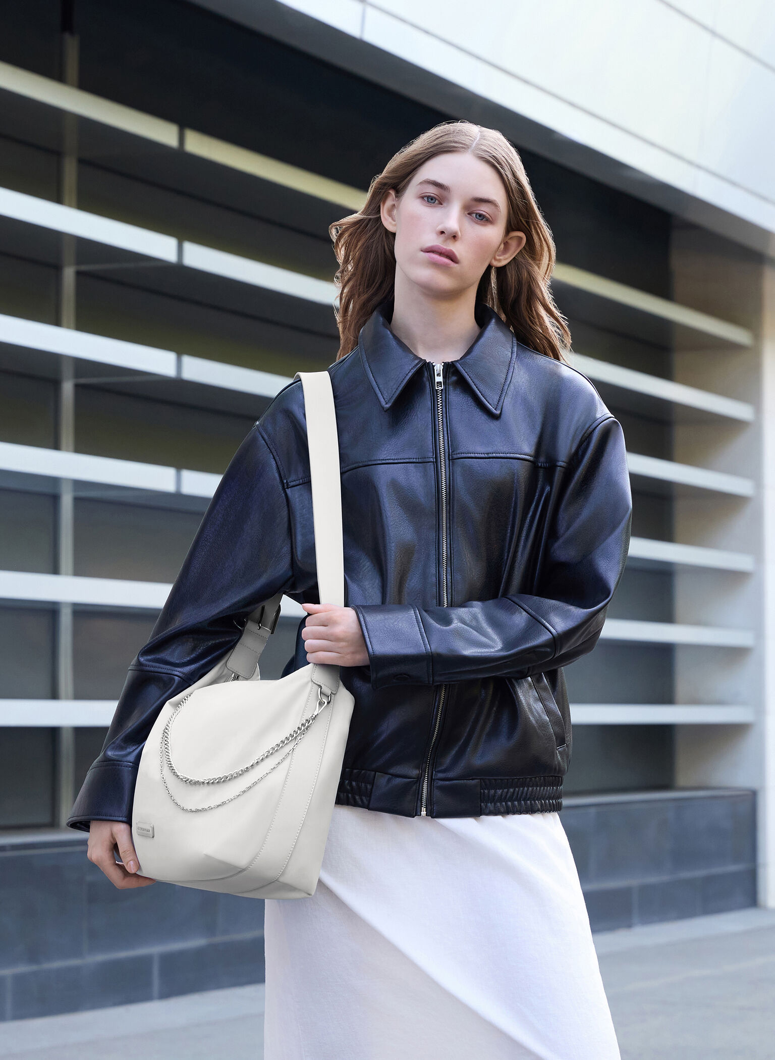 Nylon Chain-Link Slouchy Shoulder Bag, Light Grey, hi-res
