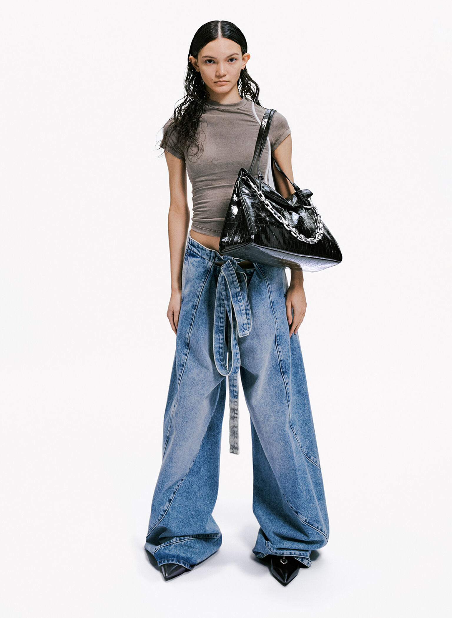 Andromeda Croc-Effect Chunky-Chain Trapeze Tote Bag, Noir, hi-res