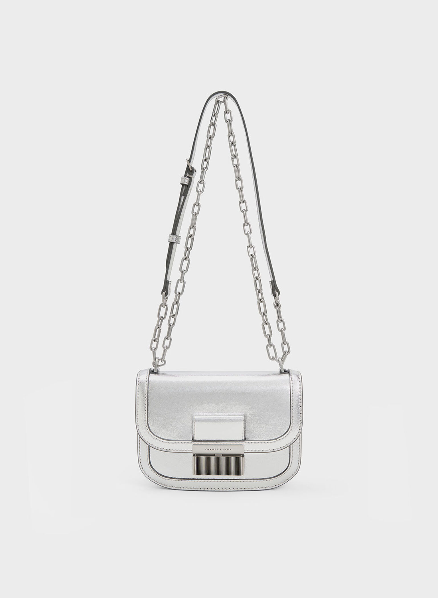 Charlot Metallic Chain Strap Bag, Silver, hi-res