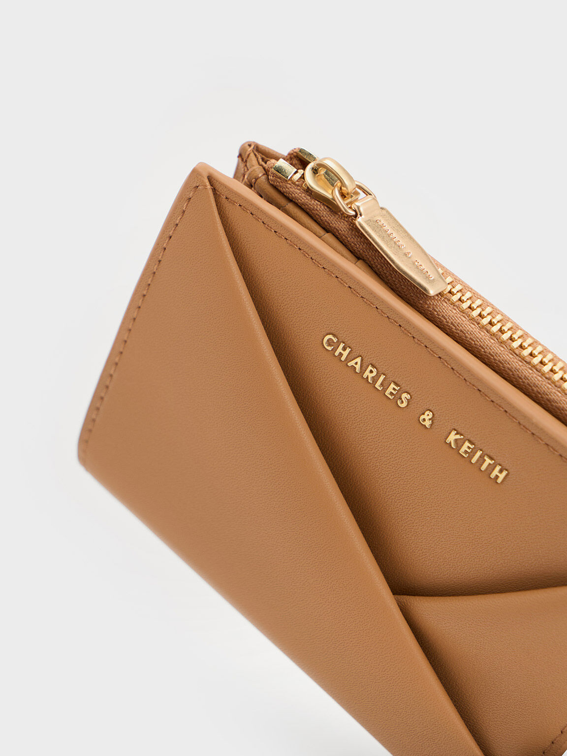 Midori Geometric Top-Zip Wallet - Camel Midori Geometric Top-Zip Wallet - Camel