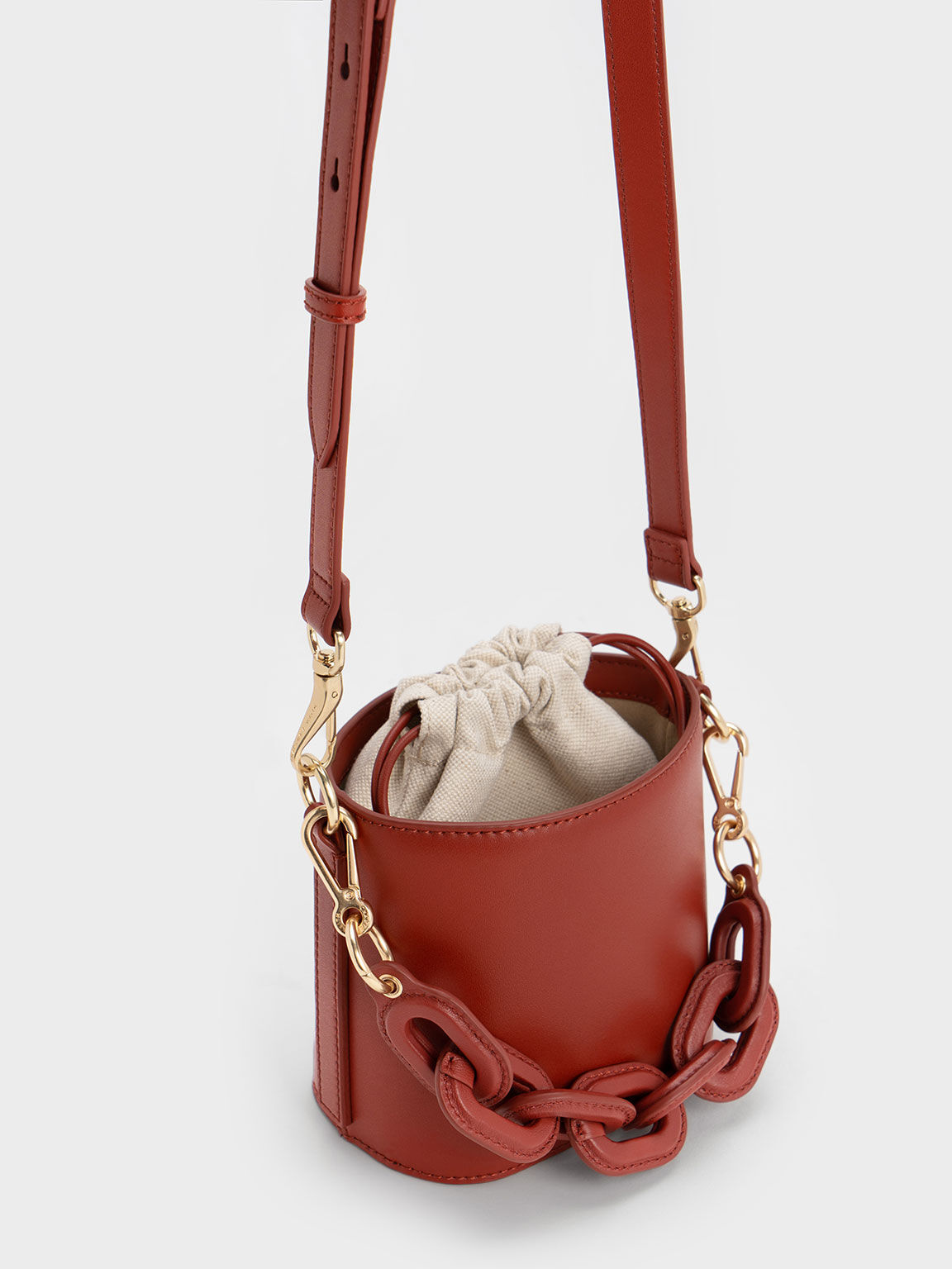 Brick Catena Bucket Bag CHARLES KEITH UK