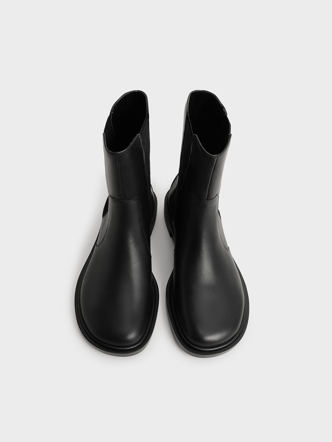 Leather Round-Toe Chelsea Boots, Black, hi-res