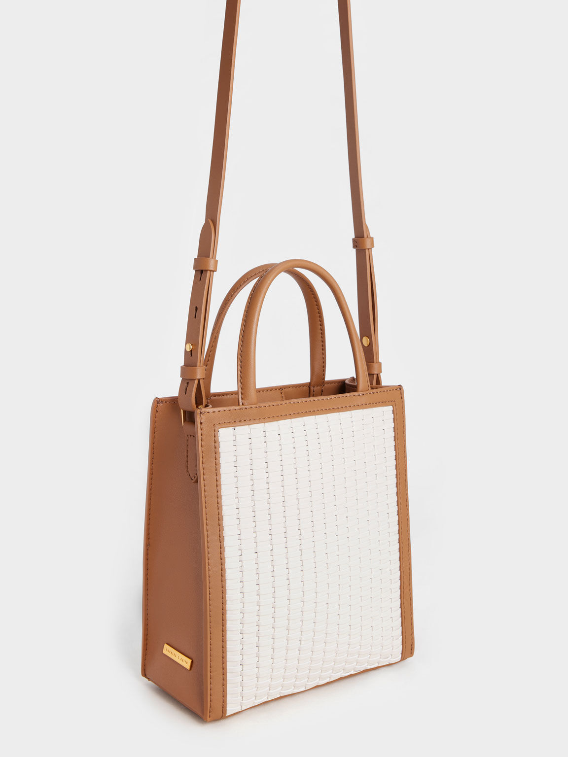 Charles and keith woven bag 2025