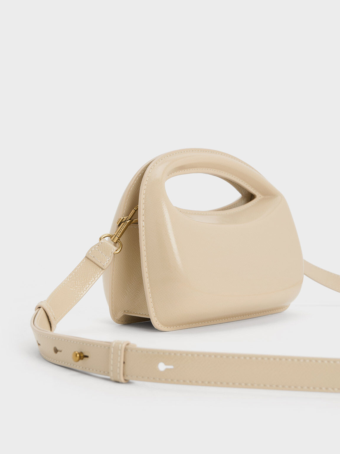 Mini clearance handle bag