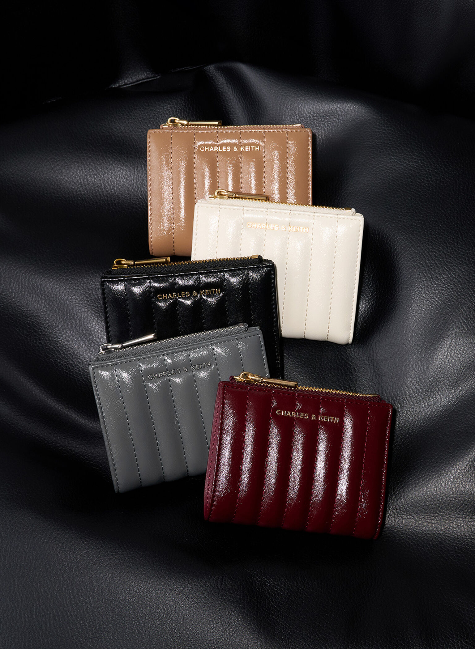 Donna Crinkle-Effect Panelled Top-Zip Wallet, Black, hi-res