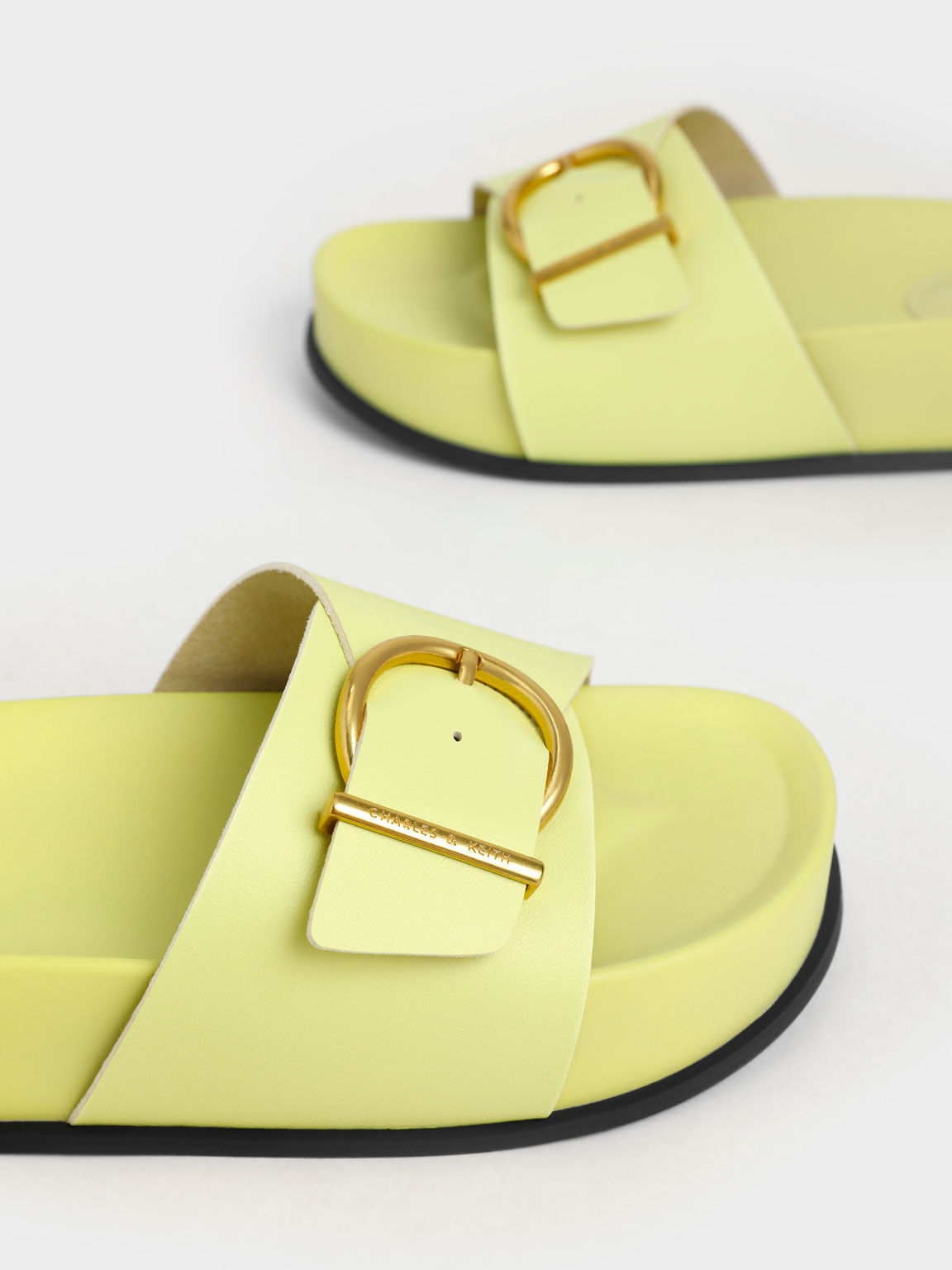 Yellow flatforms 2025