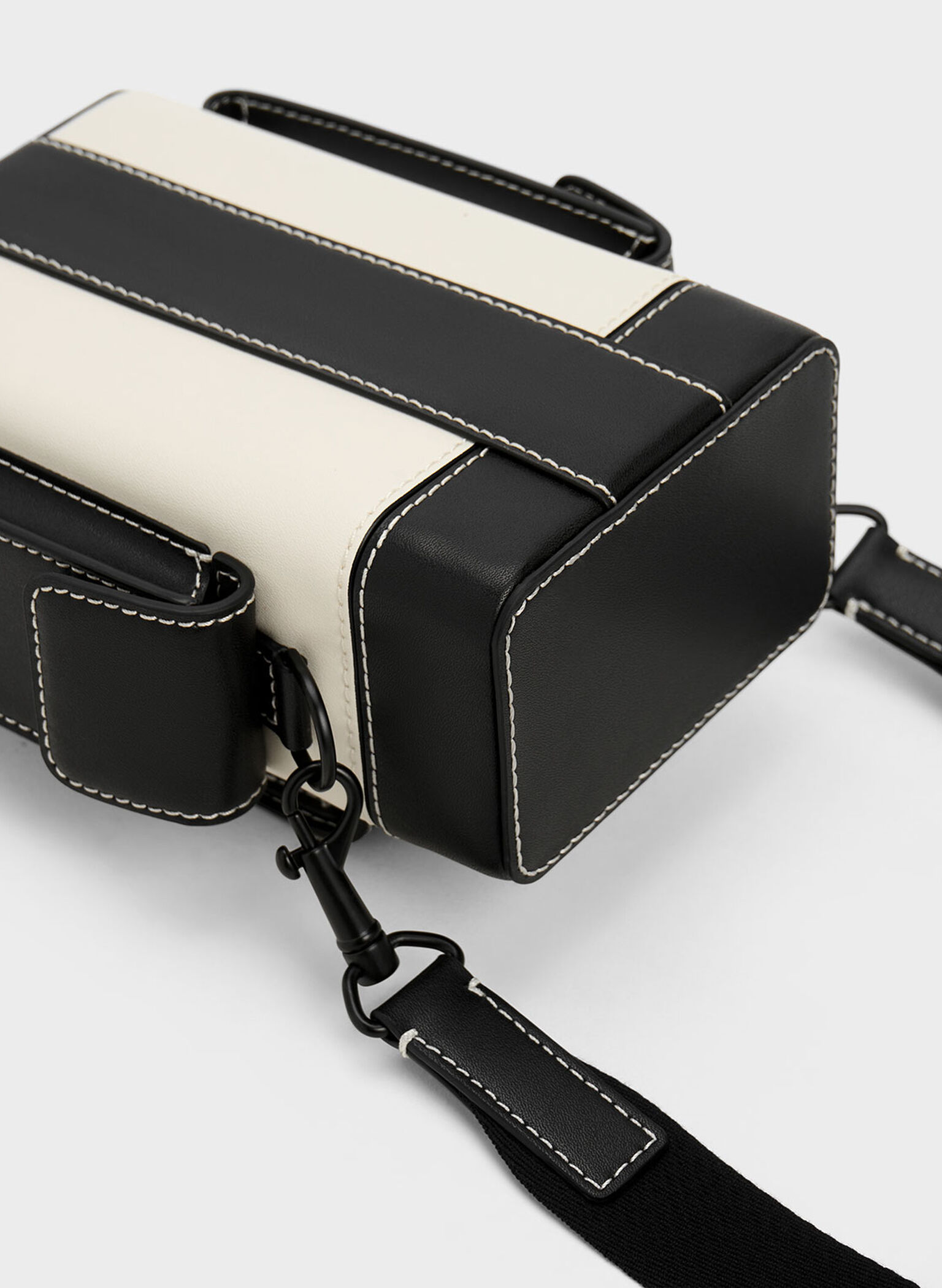 Bronte Multi-Pocket Crossbody Bag, Multi, hi-res