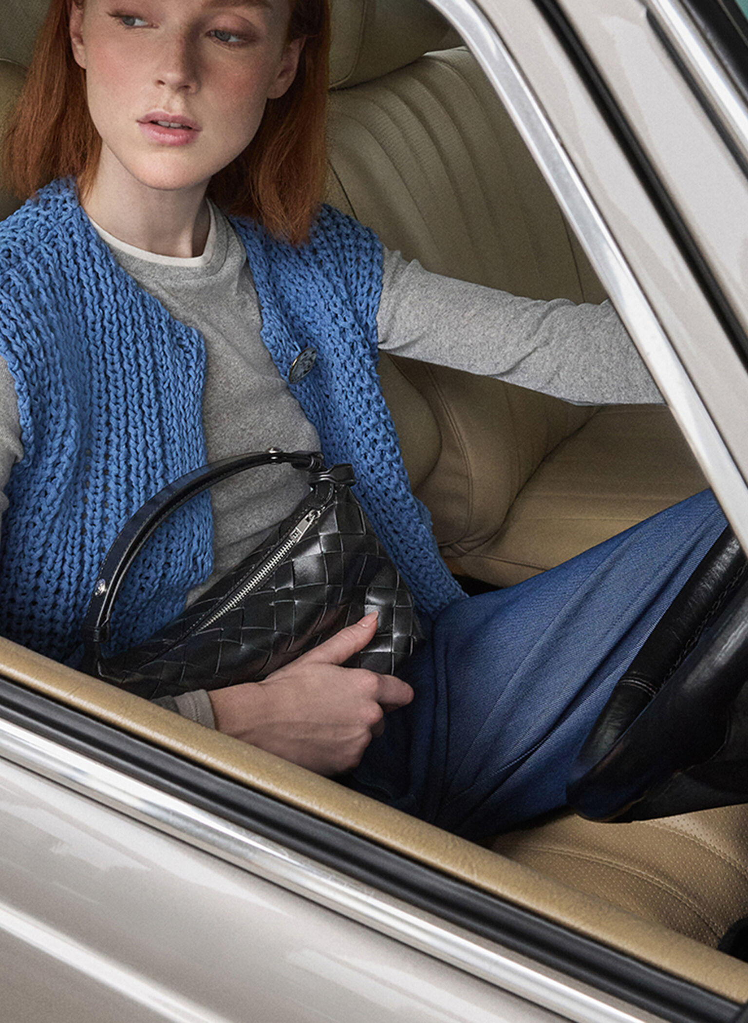 Ivette Woven Shoulder Bag, Noir, hi-res