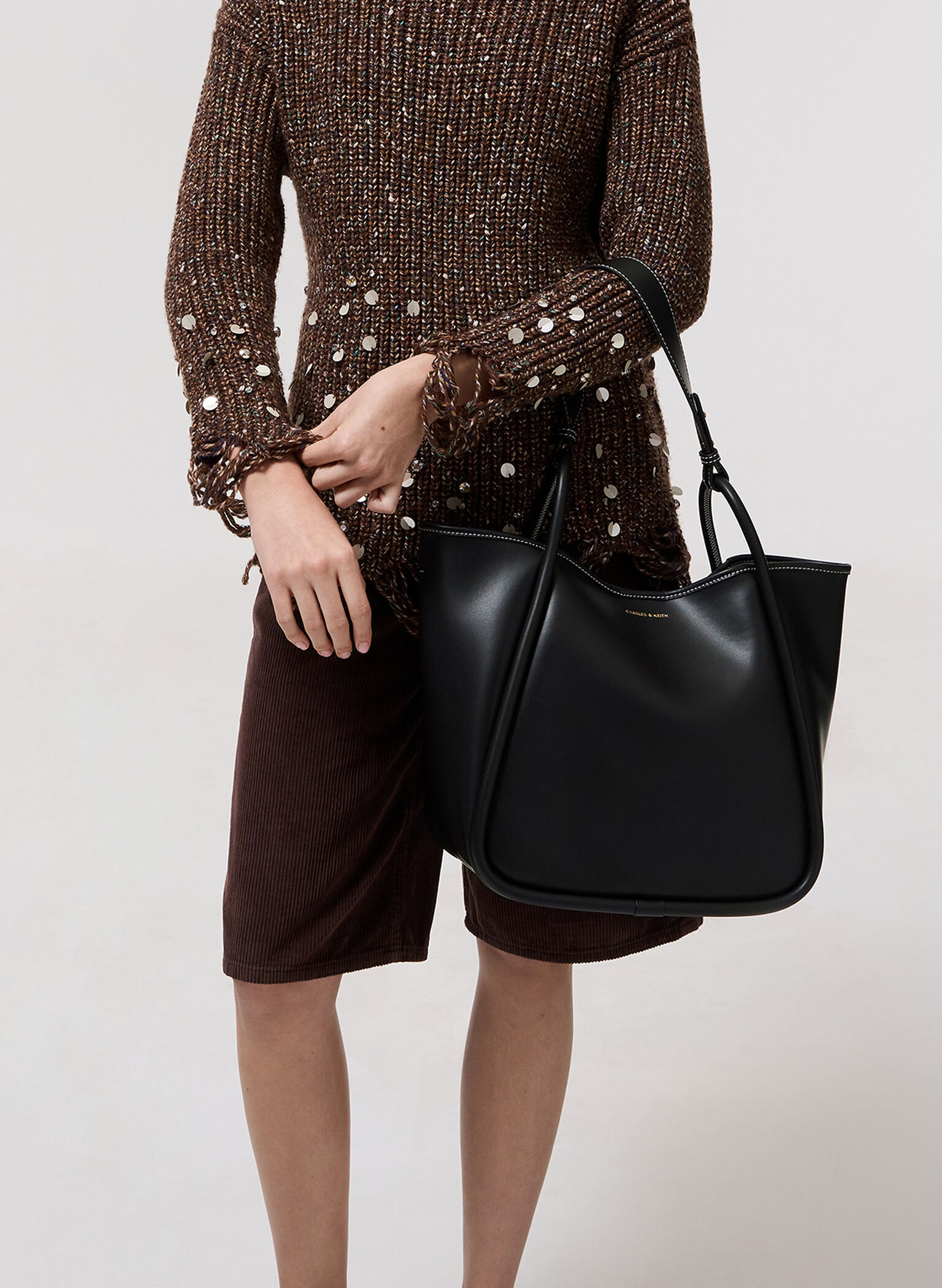 Lyla Tubular Slouchy Tote Bag, Black, hi-res