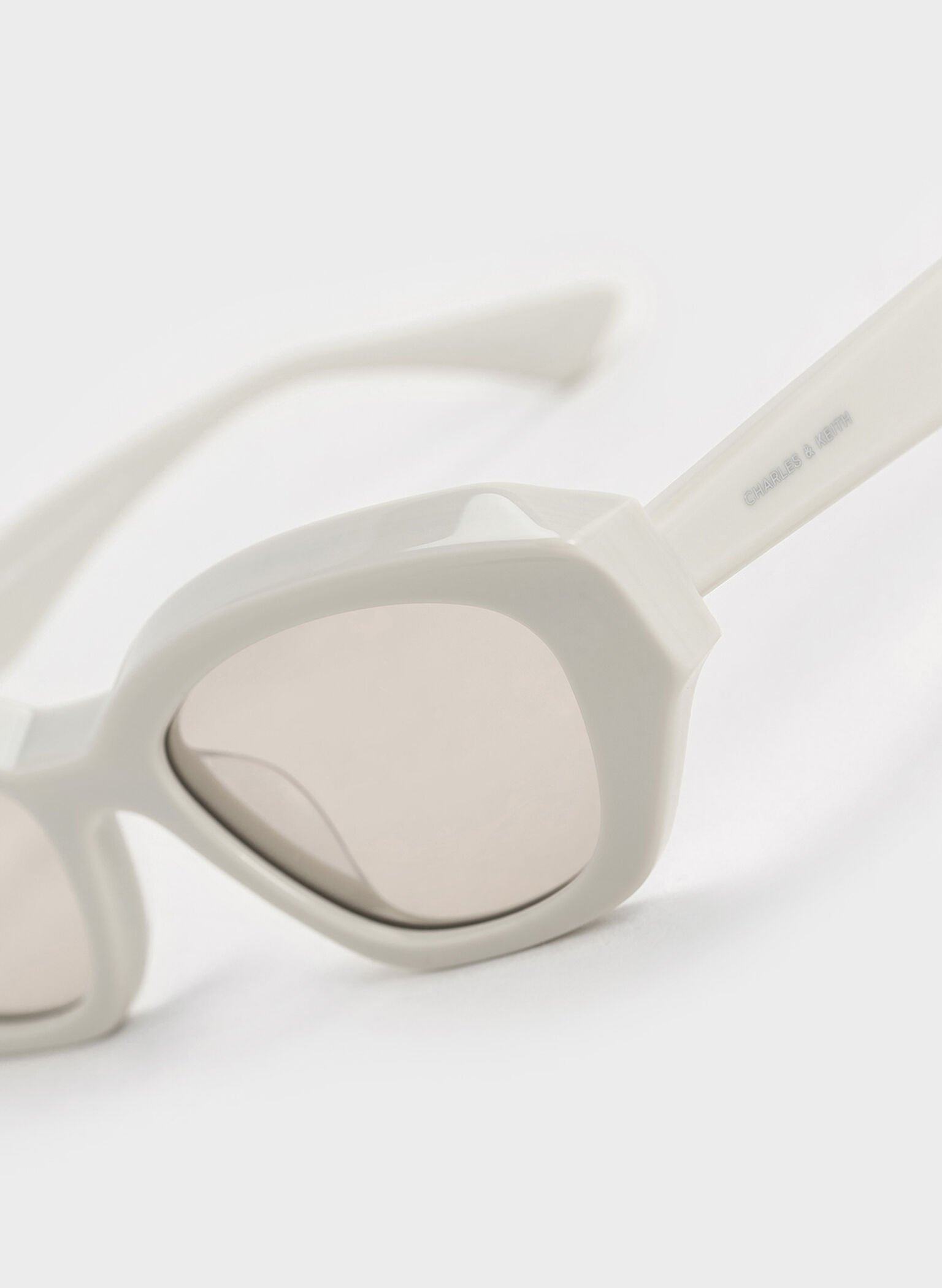 Onyx Recycled Acetate Cat-Eye Sunglasses, Chalk, hi-res