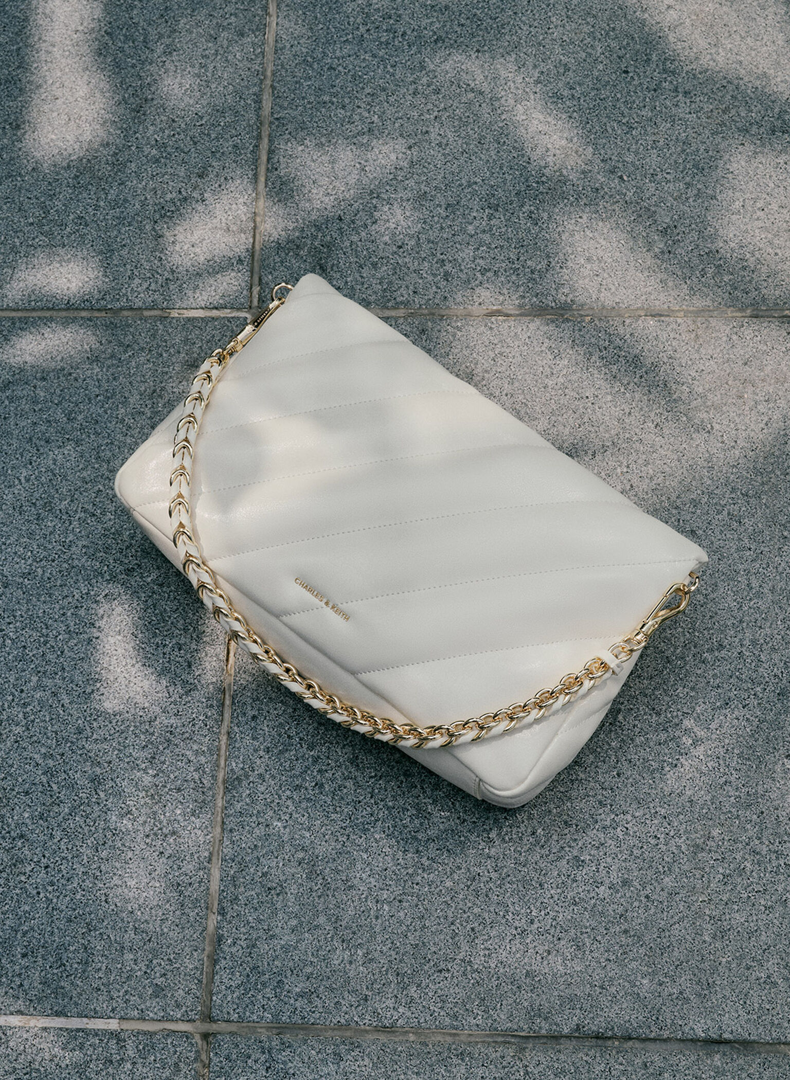 Fawn Panelled Chain-Handle Shoulder Bag, Cream, hi-res