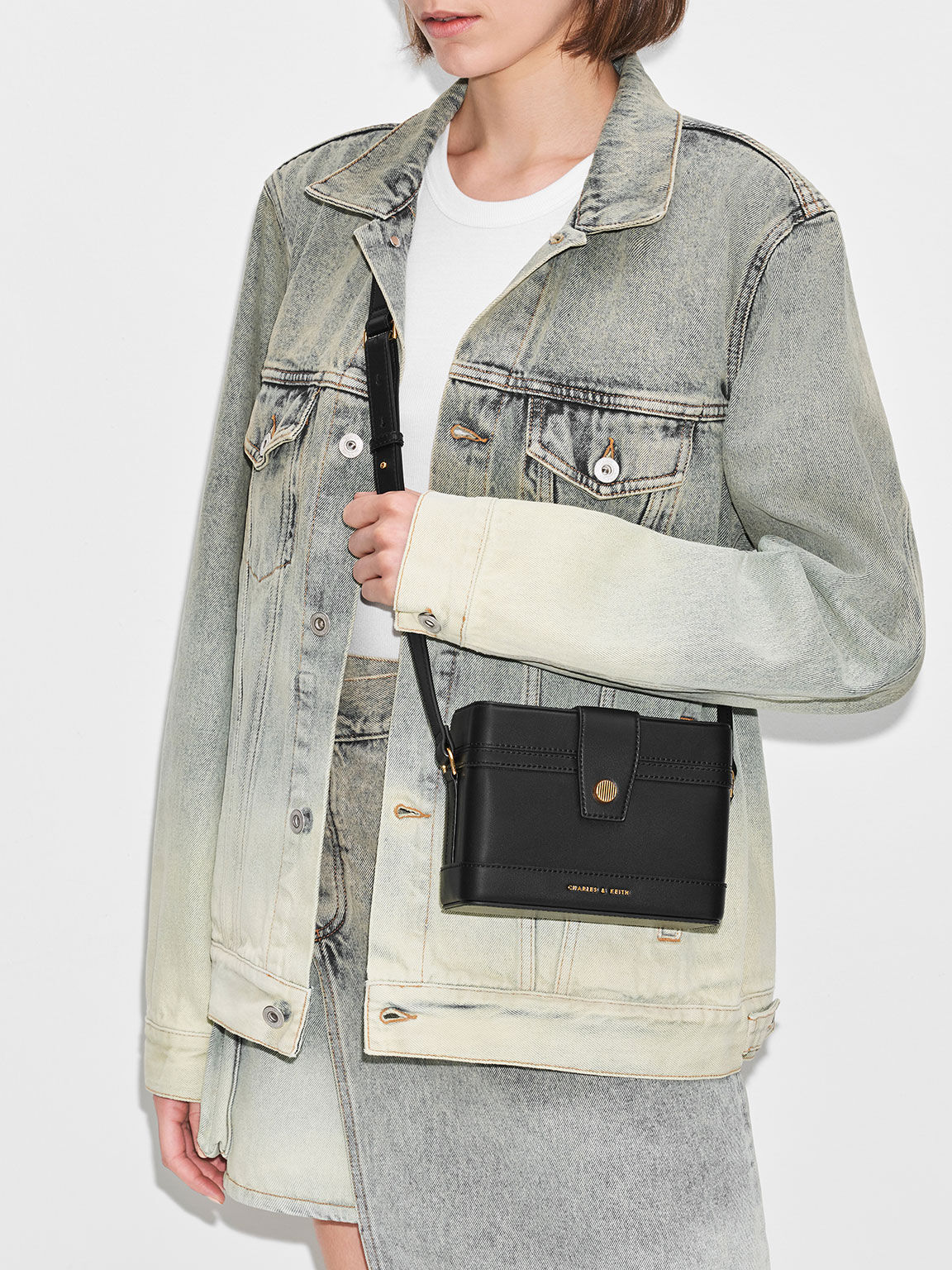 Charles and keith boxy on sale