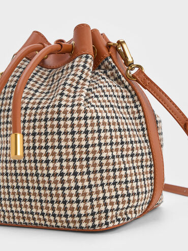 Checkered Drawstring Bucket Bag, Cognac, hi-res