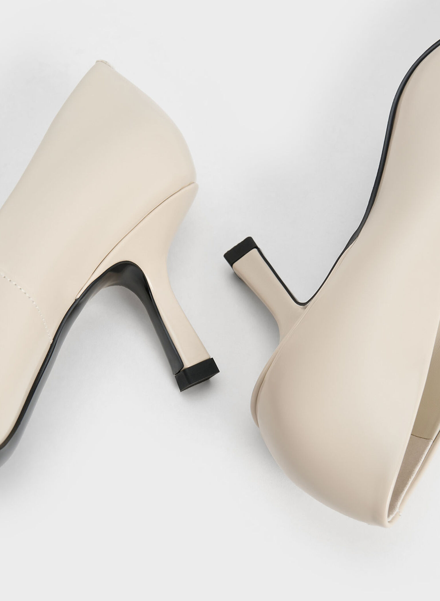 Metallic Accent Kitten-Heel Pointed-Toe Pumps, Chalk, hi-res