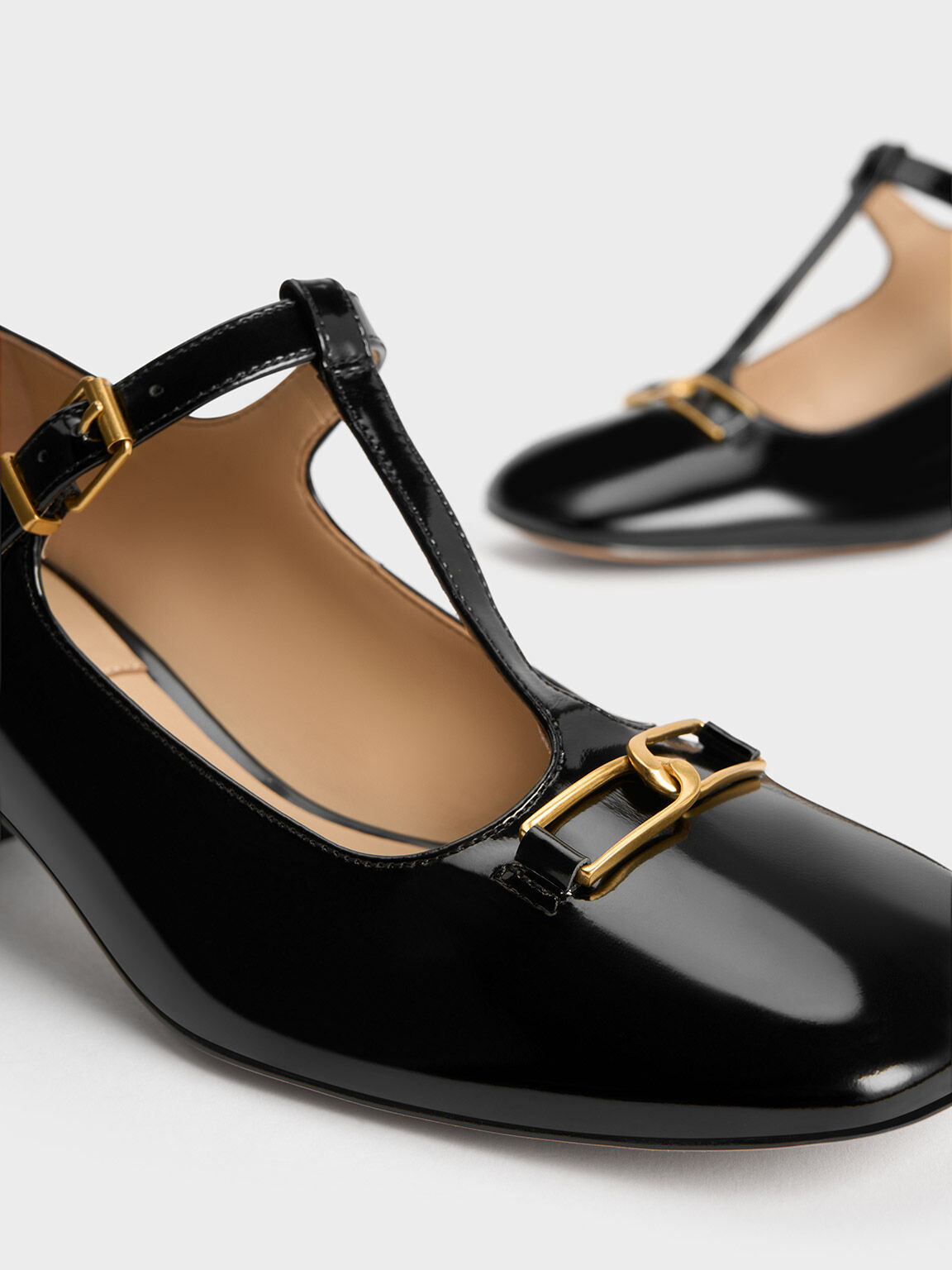Ferragamo mary jane shoes online