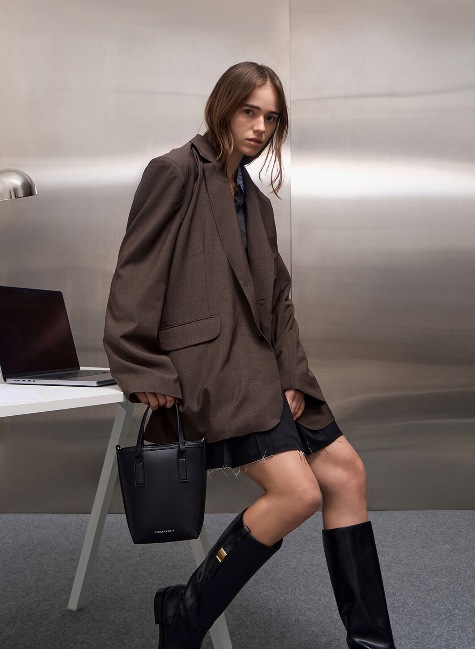 Noelle Elongated Tote, Noir, hi-res