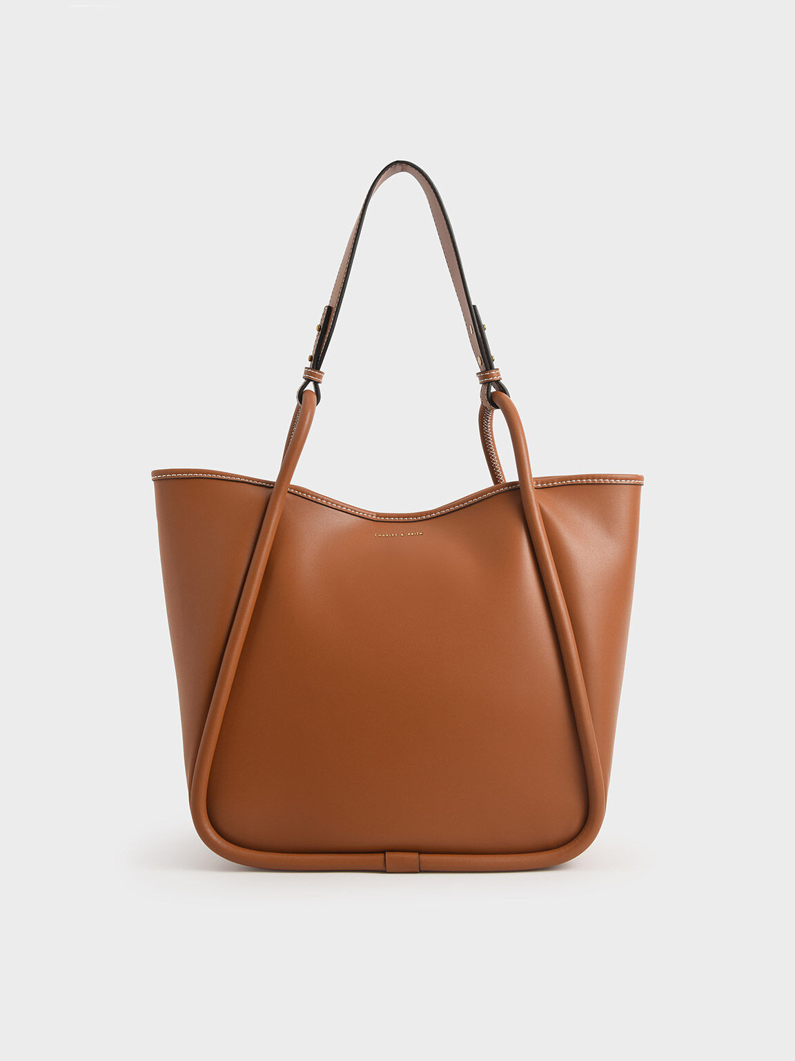 Slouch new arrivals tote bag