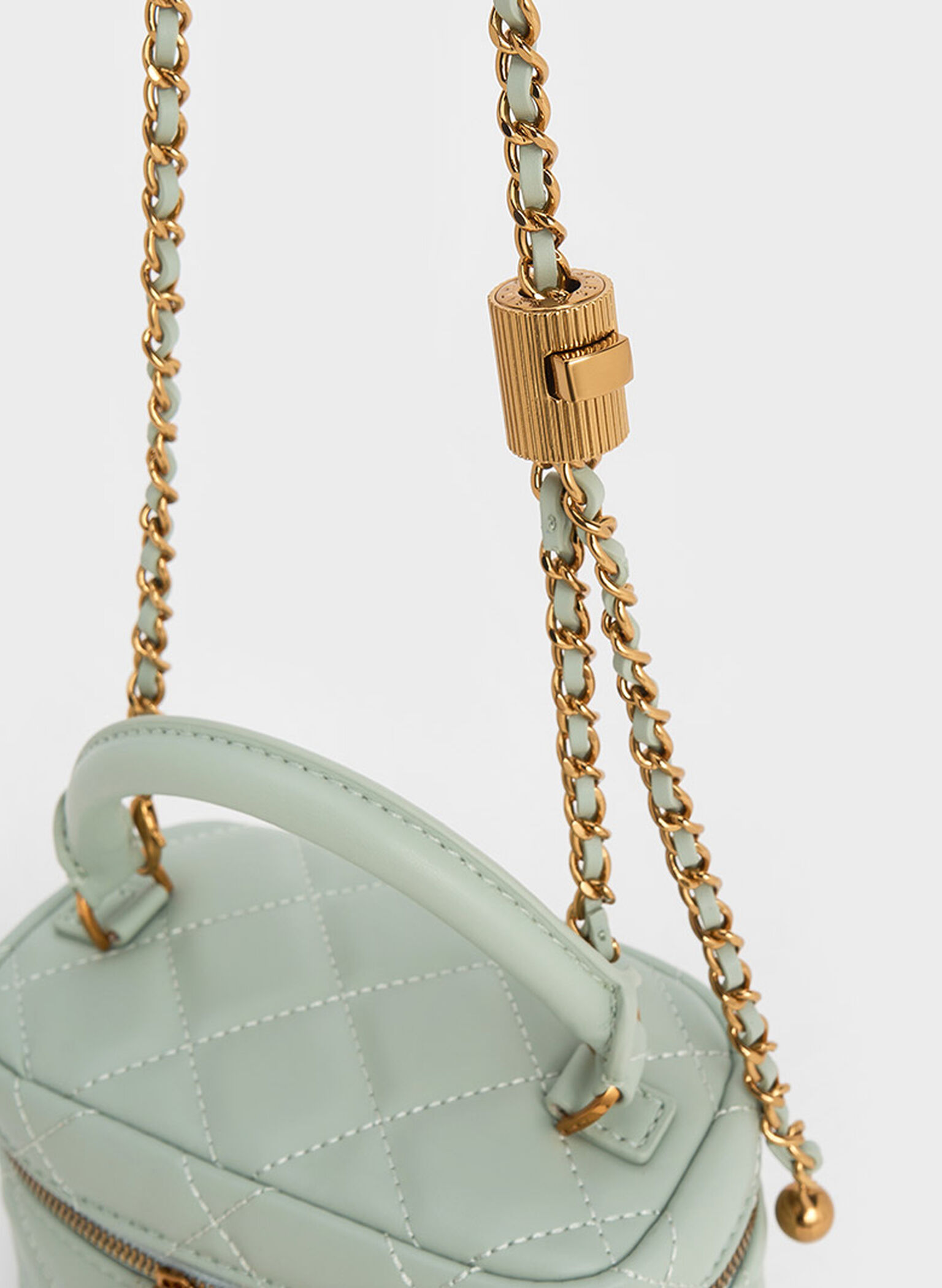 Quilted Round Pouch, Mint Green, hi-res