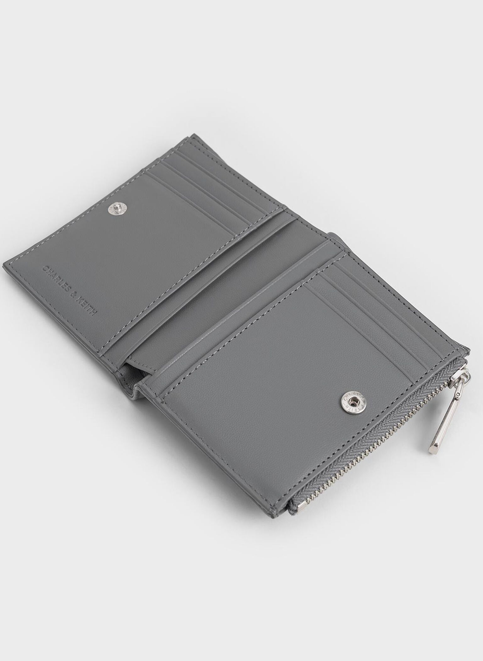 Donna Crinkle-Effect Panelled Top-Zip Wallet, Grey, hi-res
