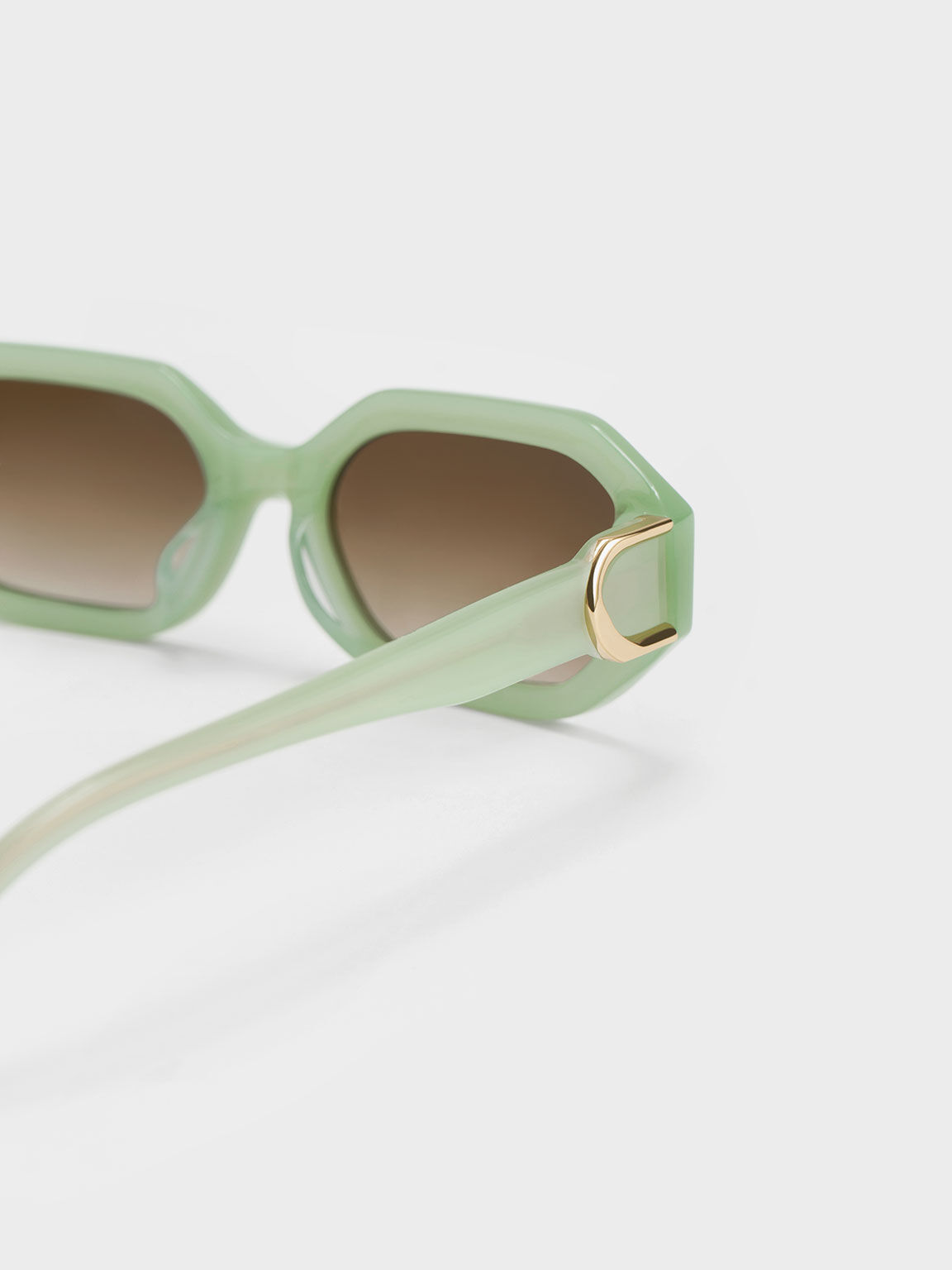 Gabine Recycled Acetate Oval Sunglasses Mint Green