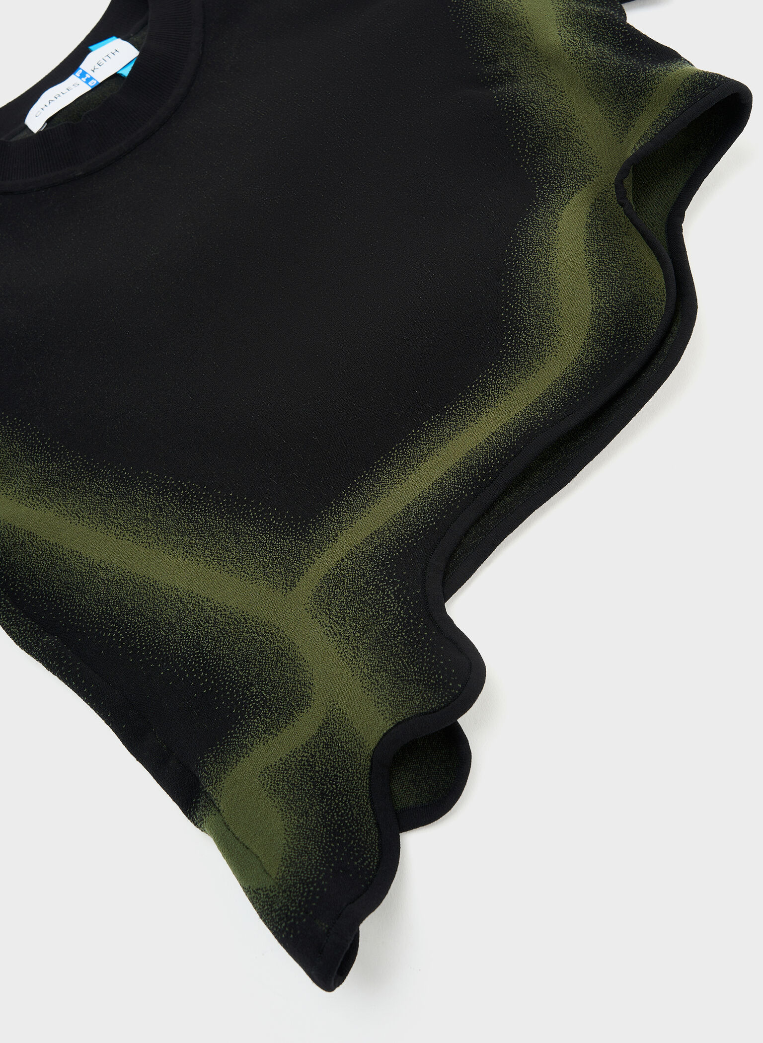 Recycled Polyester Knitted Gradient Wave-Hem Crop Top, Green, hi-res