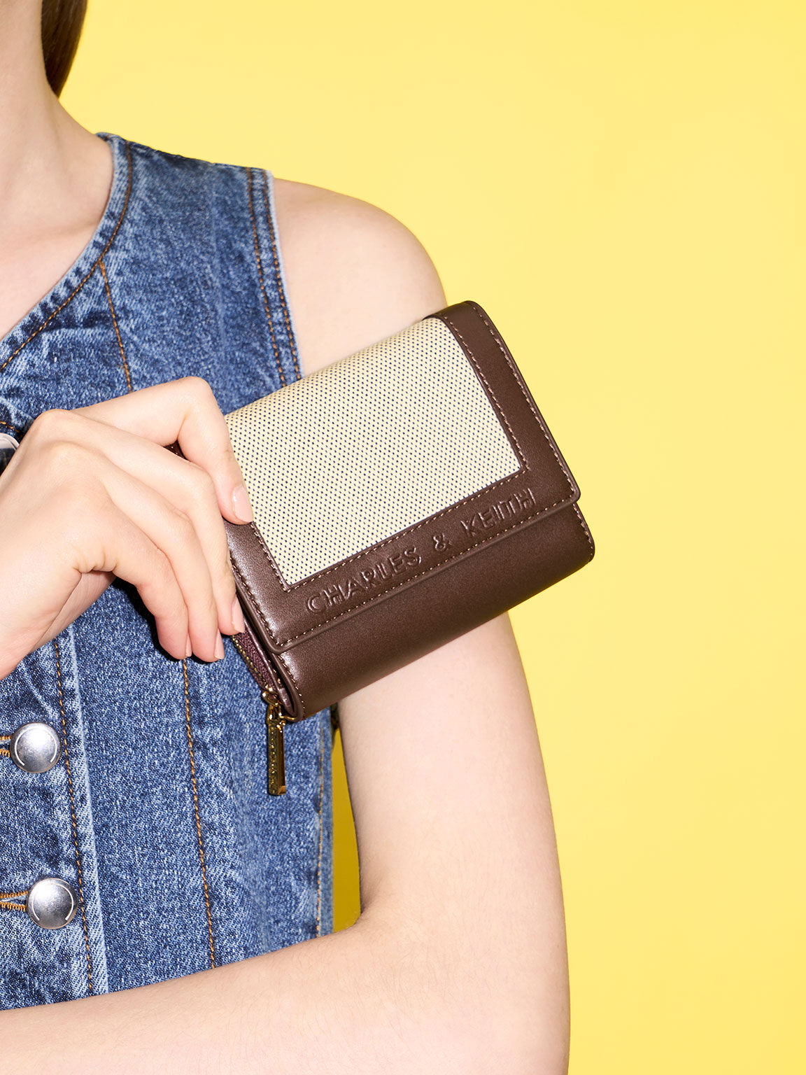 Stitch Trim Front Flap Wallet Dark Brown