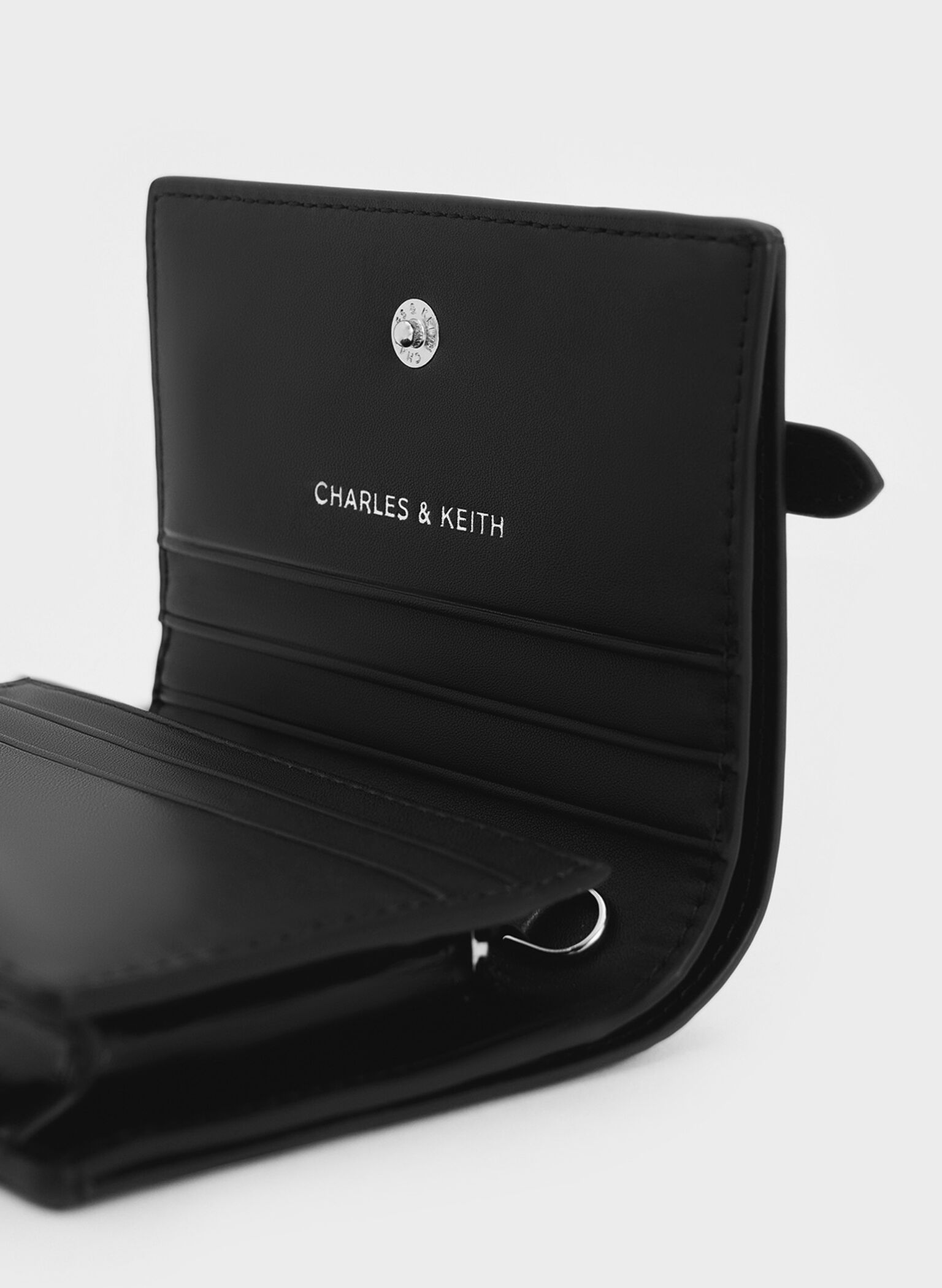 Sloane Chain-Handle Wallet, Noir, hi-res