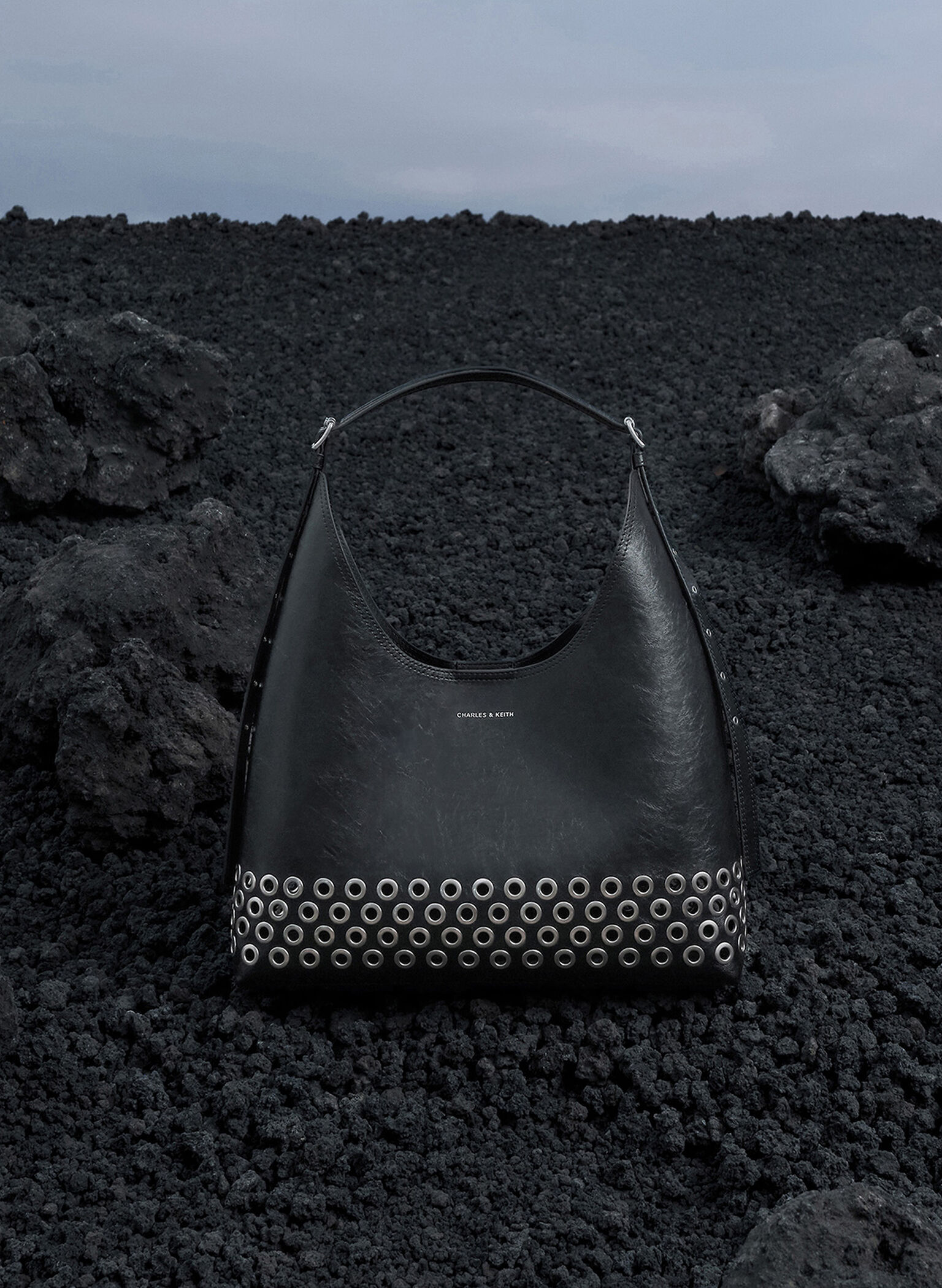 Liv Grommet Hobo Bag, Noir, hi-res