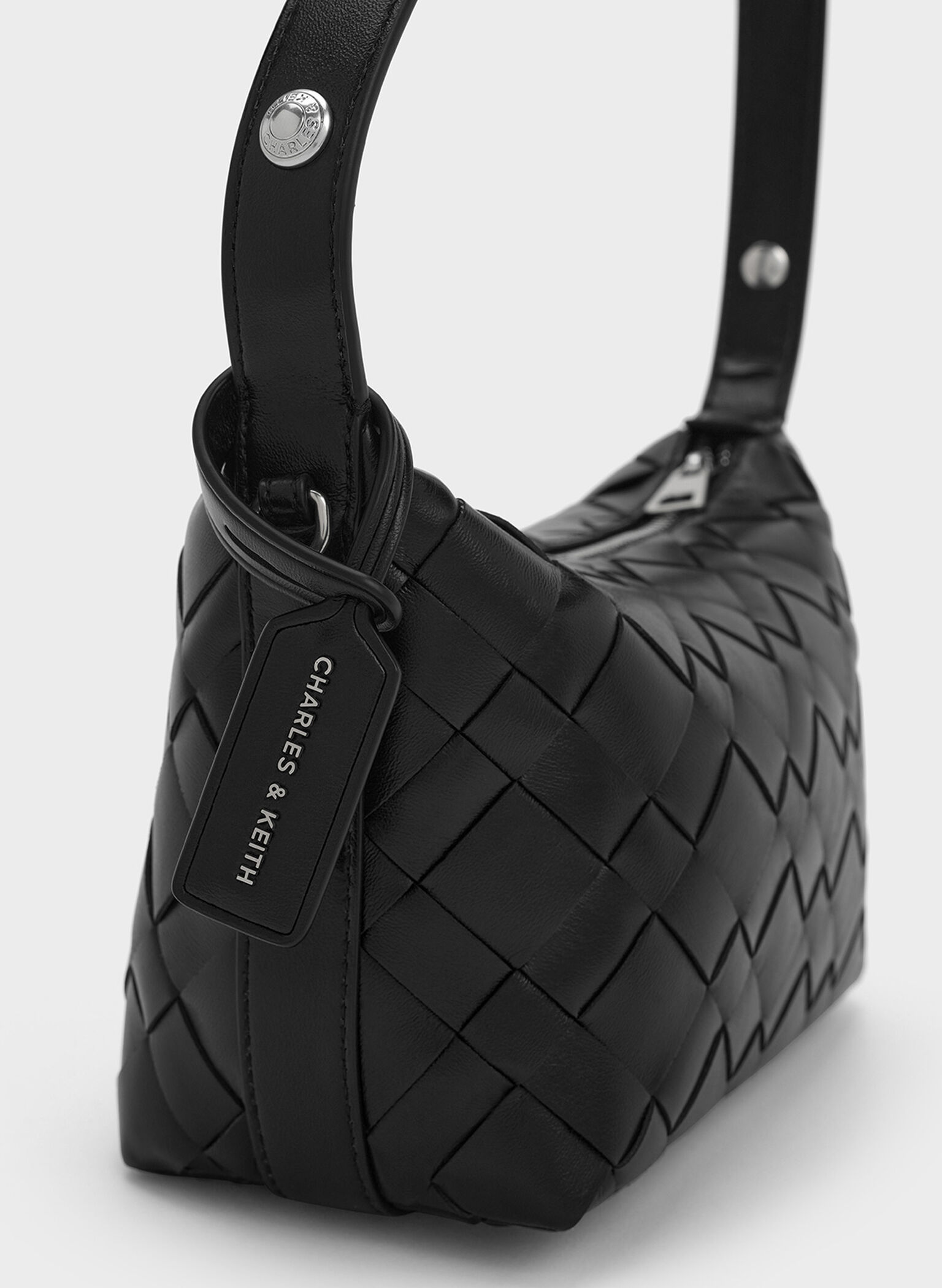 Ivette Woven Shoulder Bag, Noir, hi-res