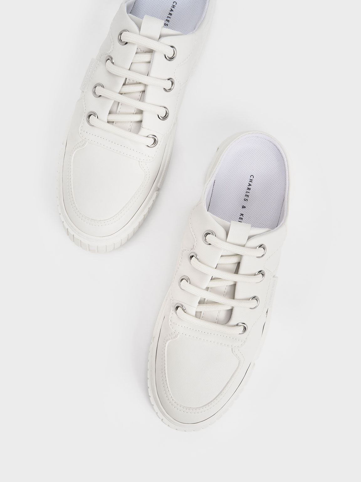 White slide shop on sneakers