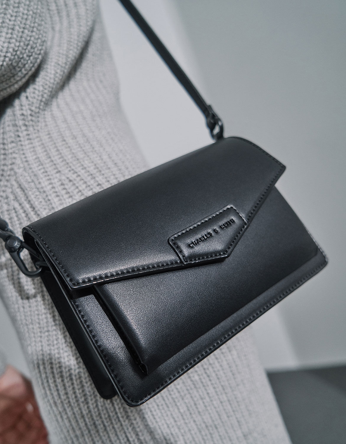 Black envelope crossbody bag clearance