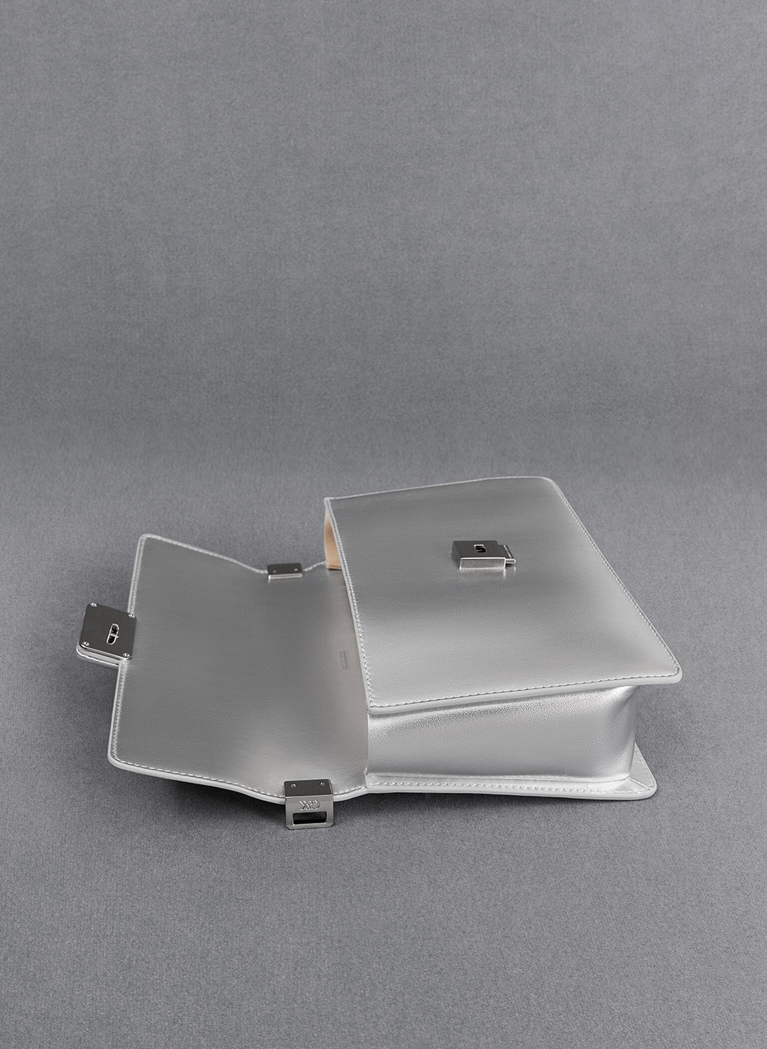 Metallic Leather Shoulder Bag, Silver, hi-res
