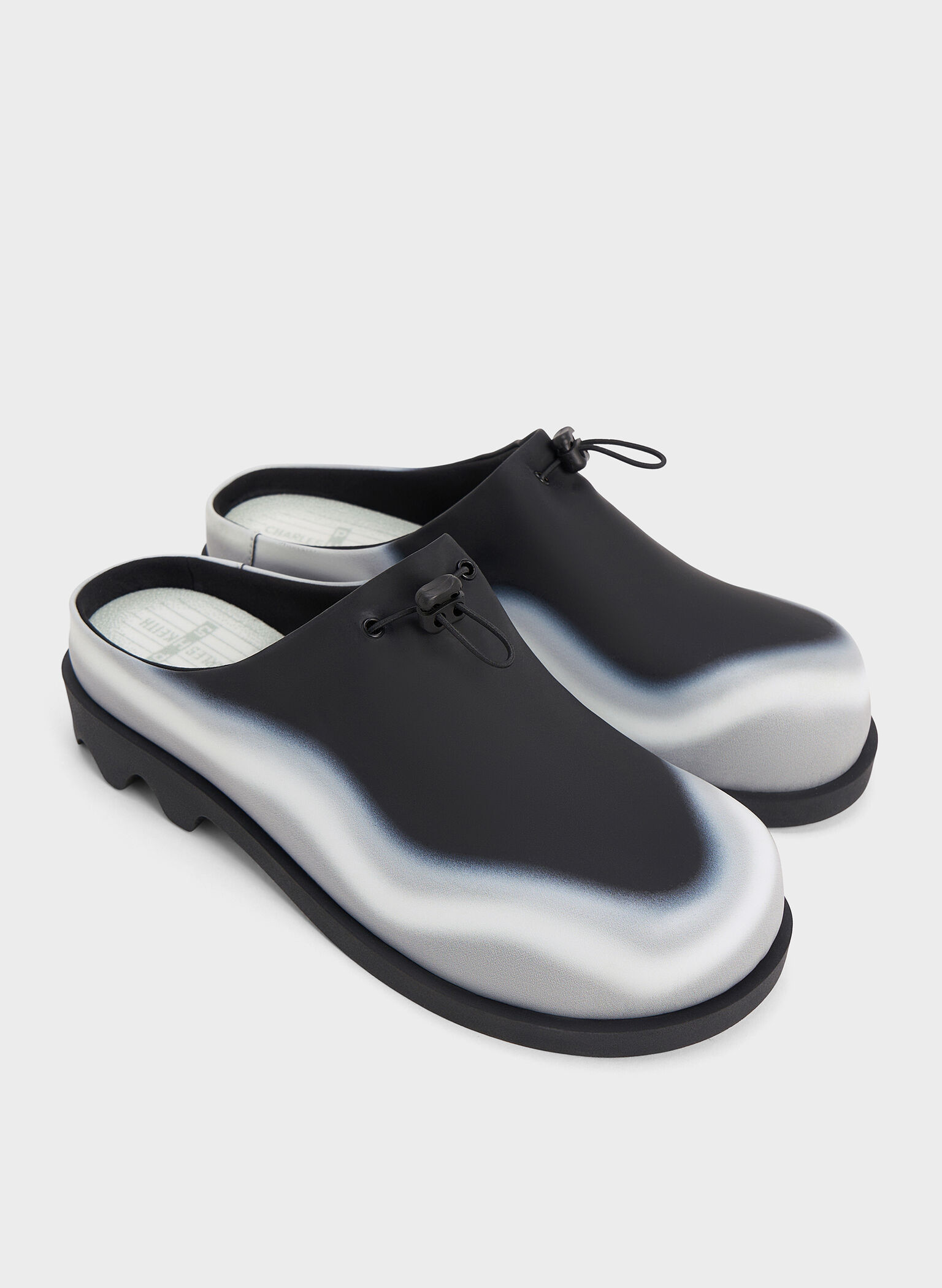 Gradient Wave Slip-On Mules, Black, hi-res