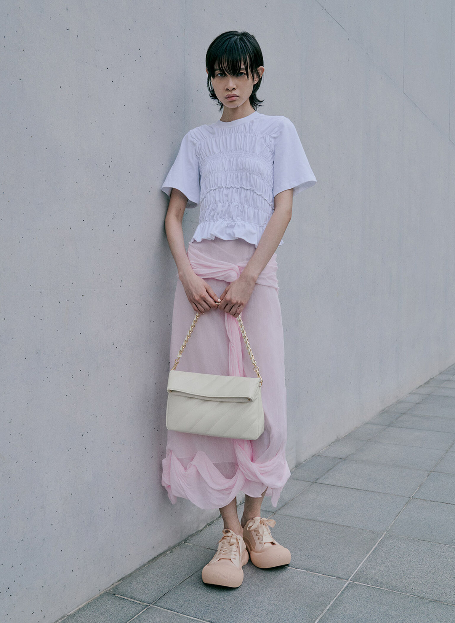 Fawn Panelled Chain-Handle Shoulder Bag, Cream, hi-res